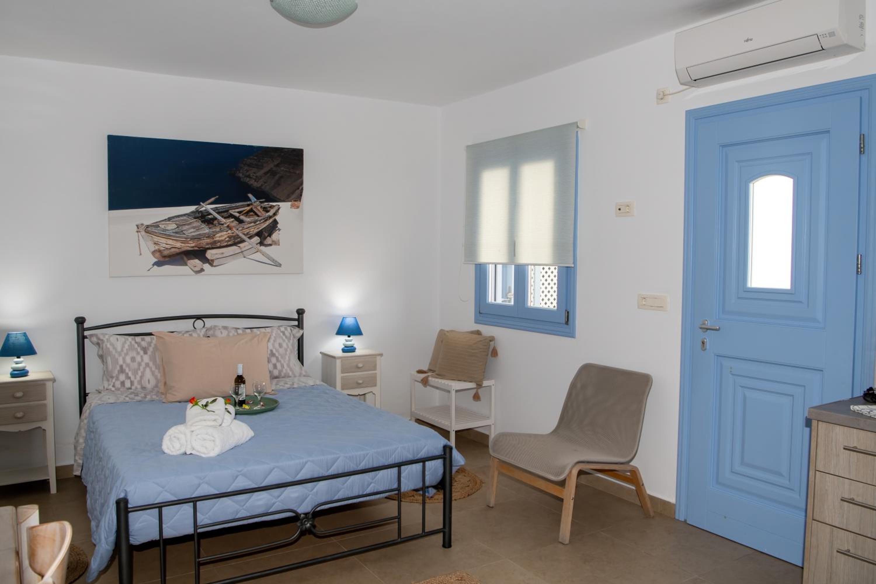 Sunrise Apartment Santorini