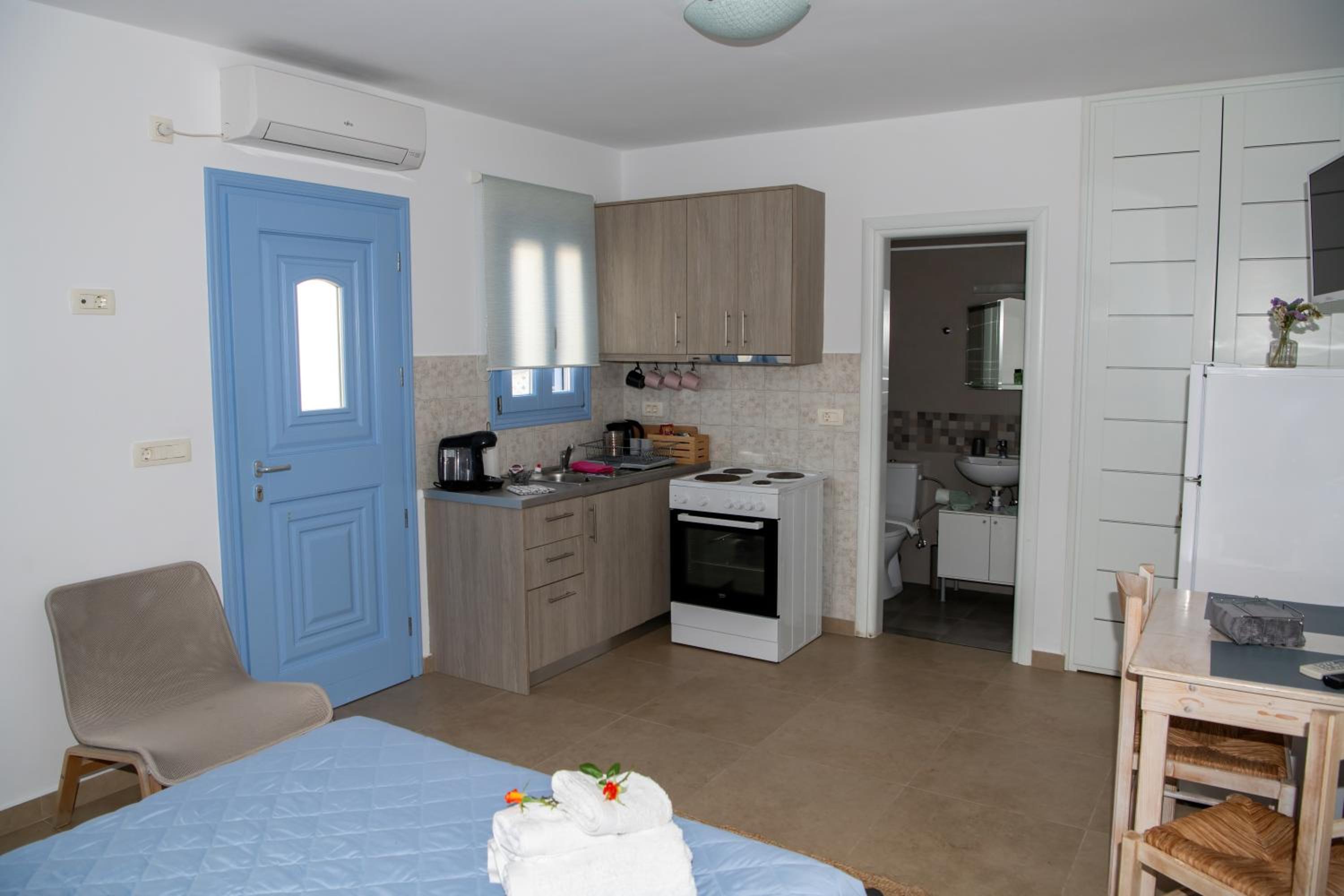 Sunrise Apartment Santorini
