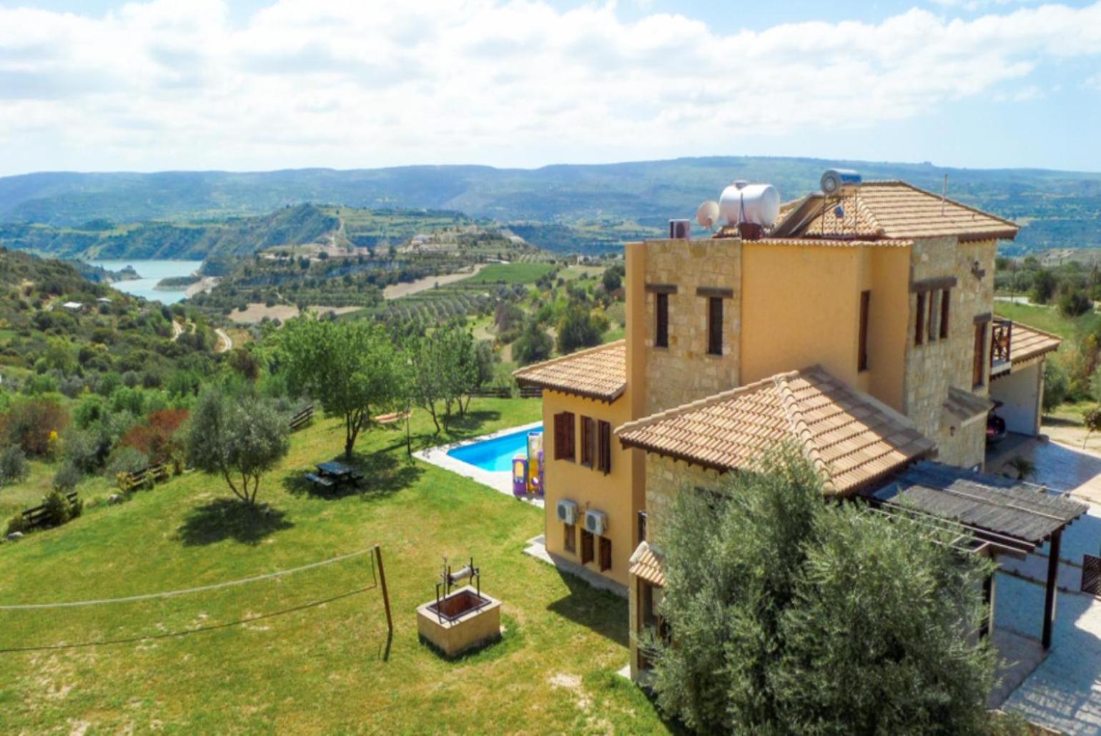 Villa River View