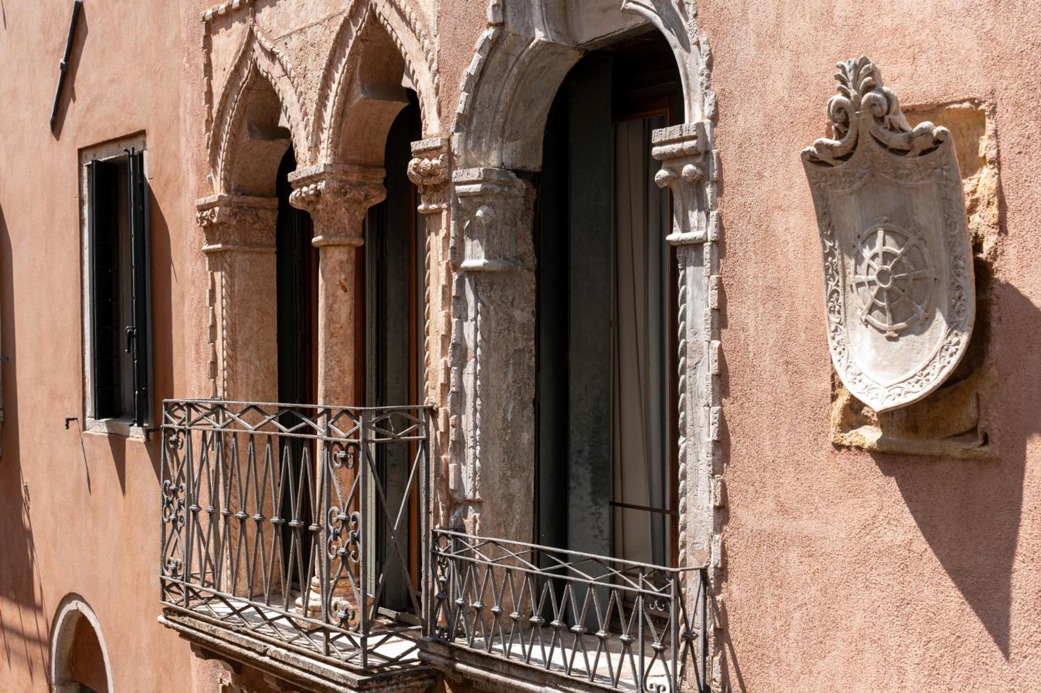 VeNICe Cera Ai Leoncini