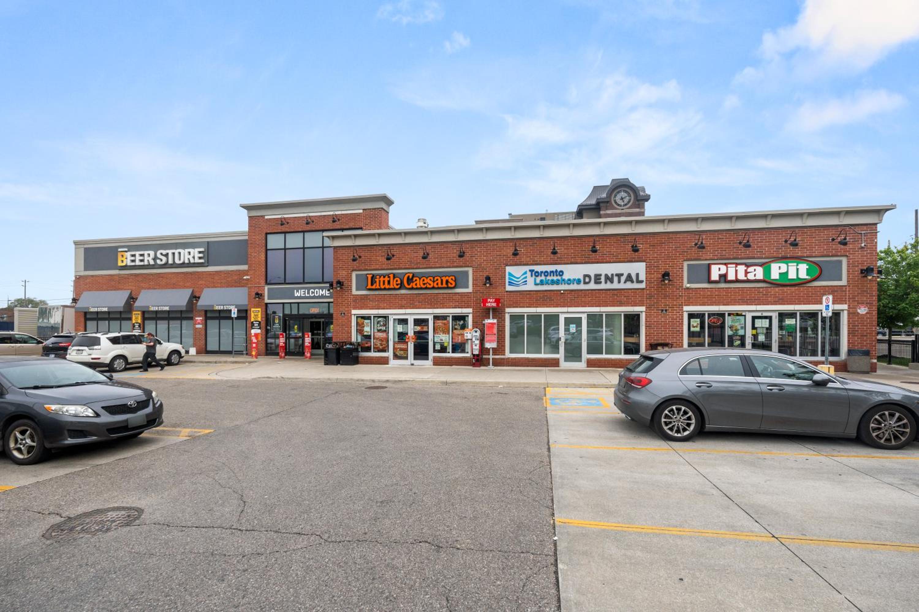 GLOBALSTAY Luxury Townhouse Minutes Away From Waterfront - Image 5