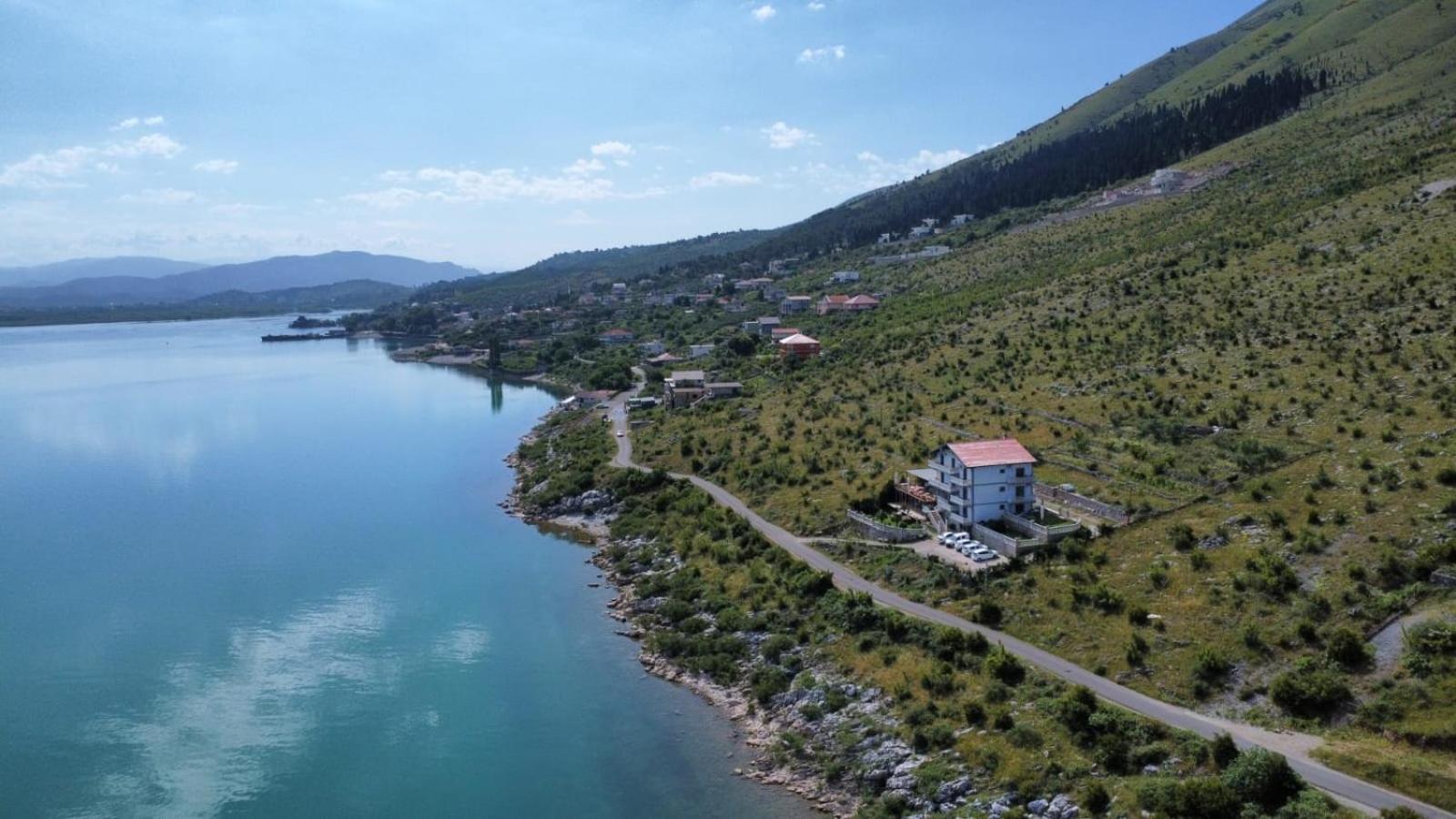 Bella Vista