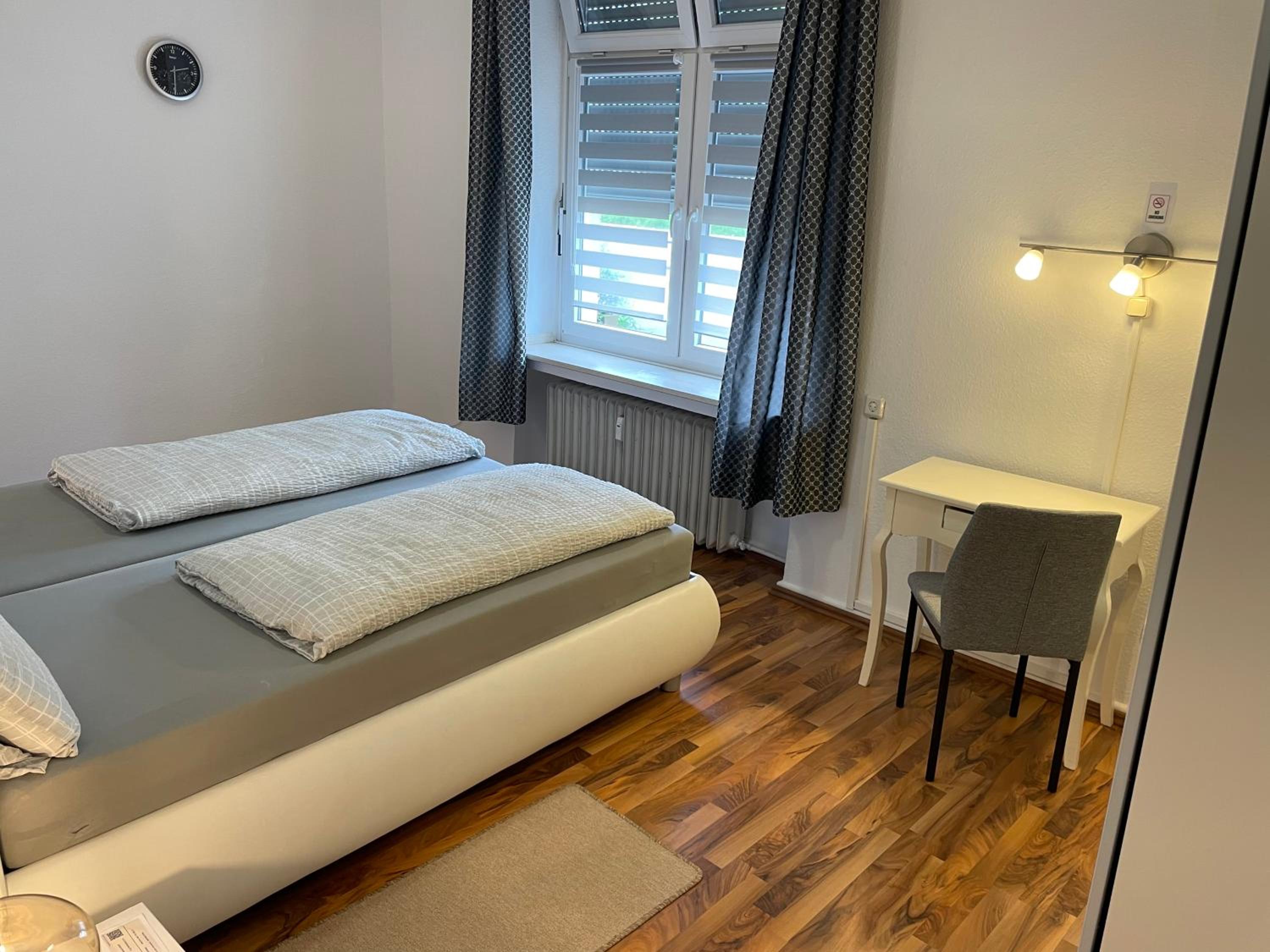 OnThePoint, Erdgeschoss, Abstellplatz für Fahrräder, City und Innenhafen 5 Gehminuten!!!