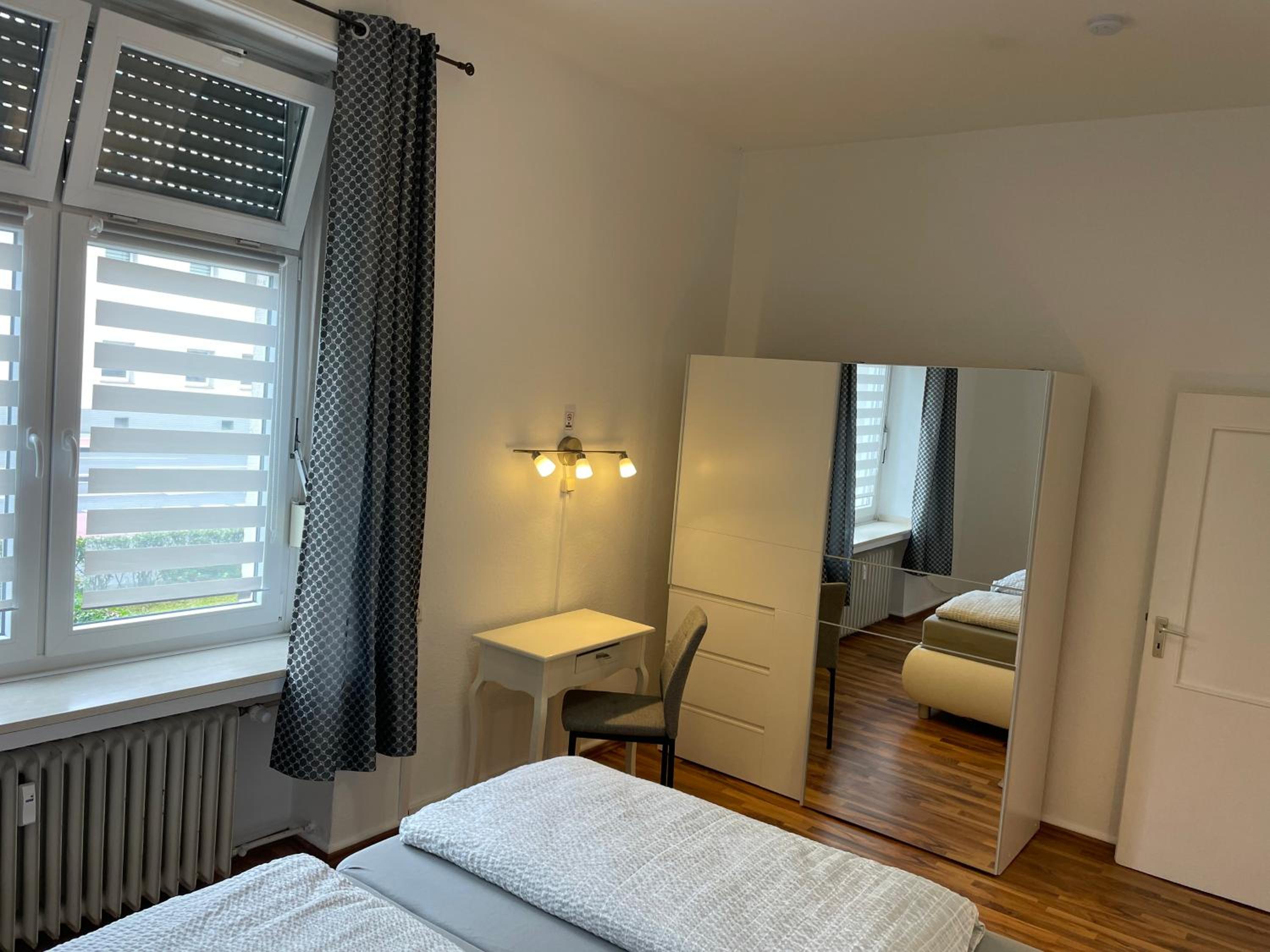 OnThePoint, Erdgeschoss, Abstellplatz für Fahrräder, City und Innenhafen 5 Gehminuten!!!