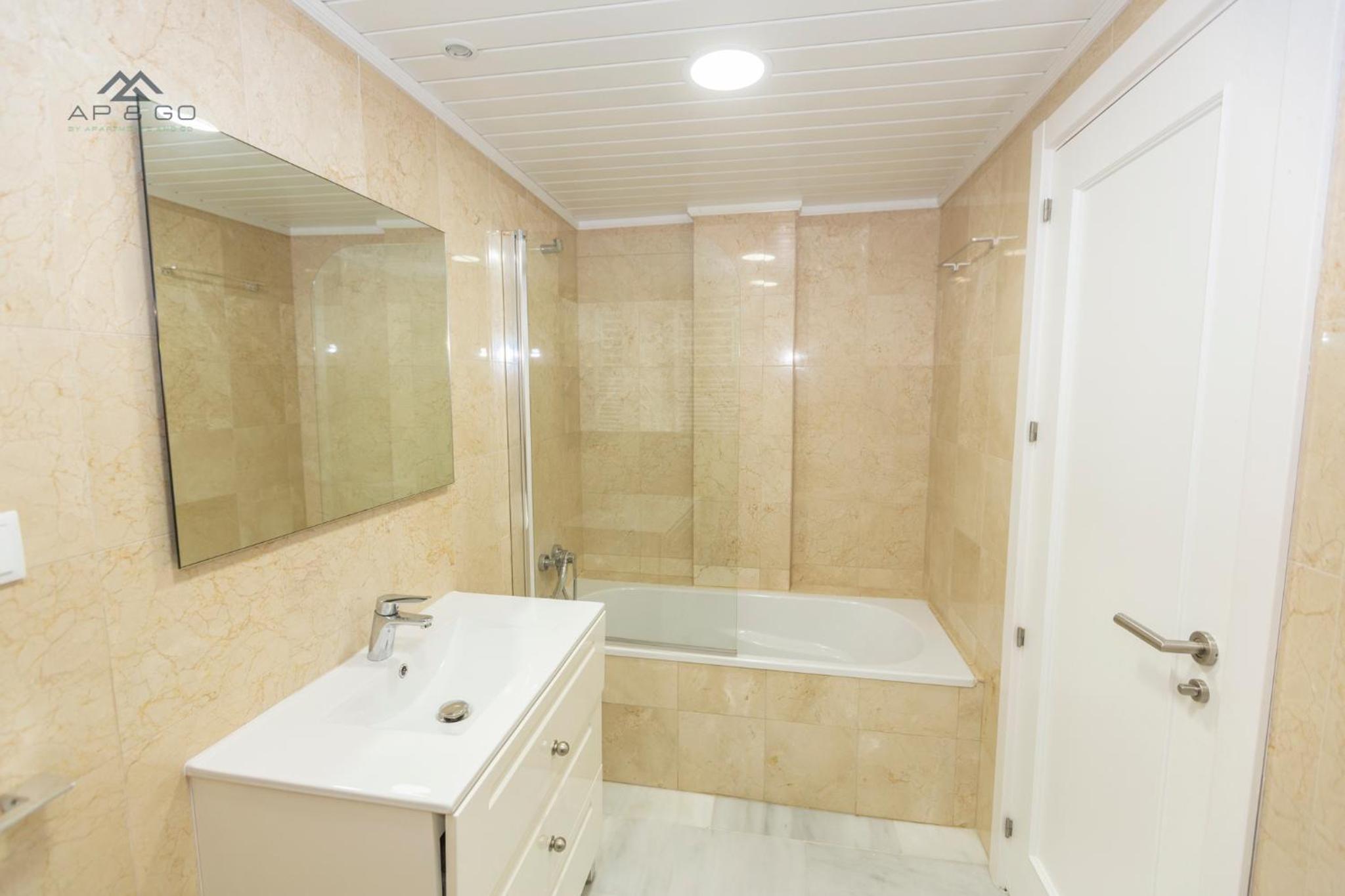 Deluxe apartment sea views La Herradura