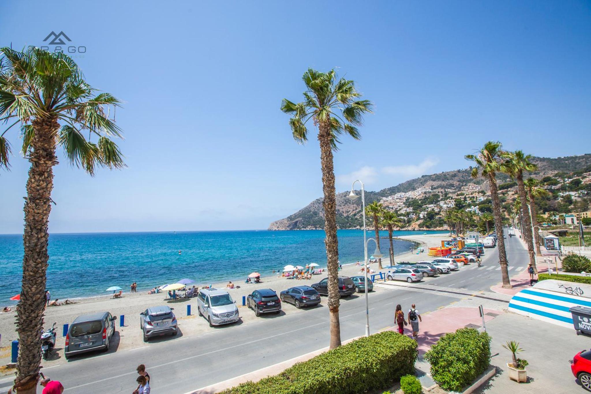 Deluxe apartment sea views La Herradura