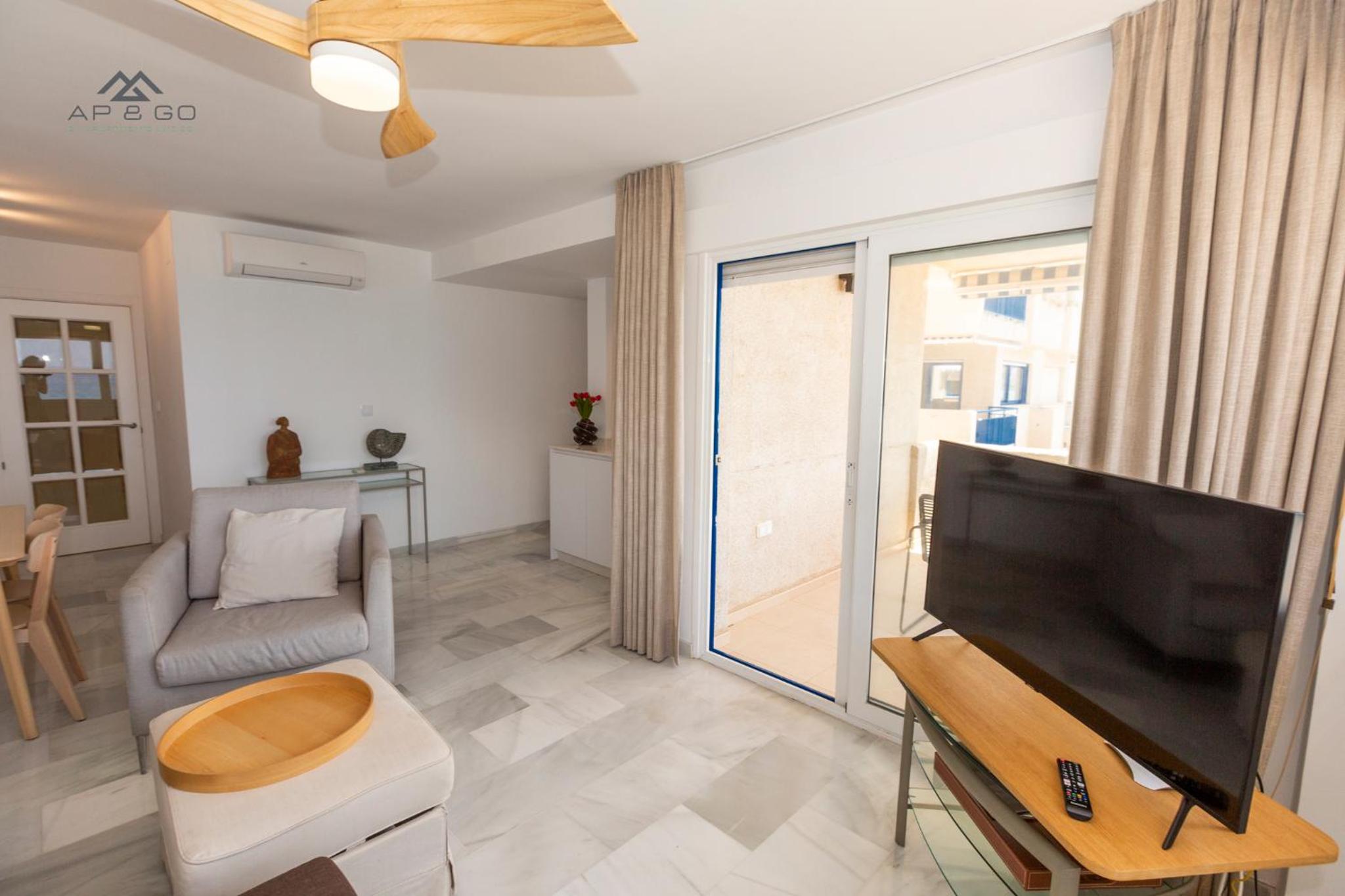Deluxe apartment sea views La Herradura