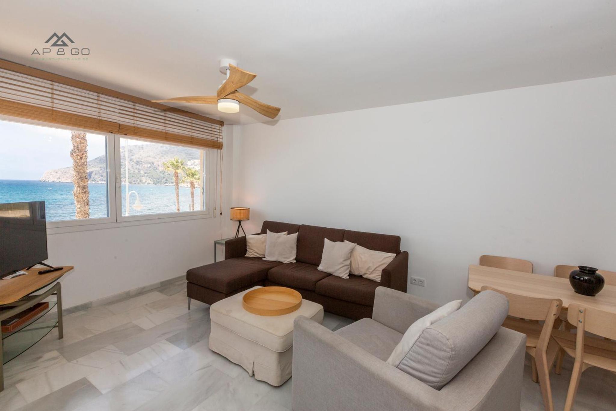 Deluxe apartment sea views La Herradura