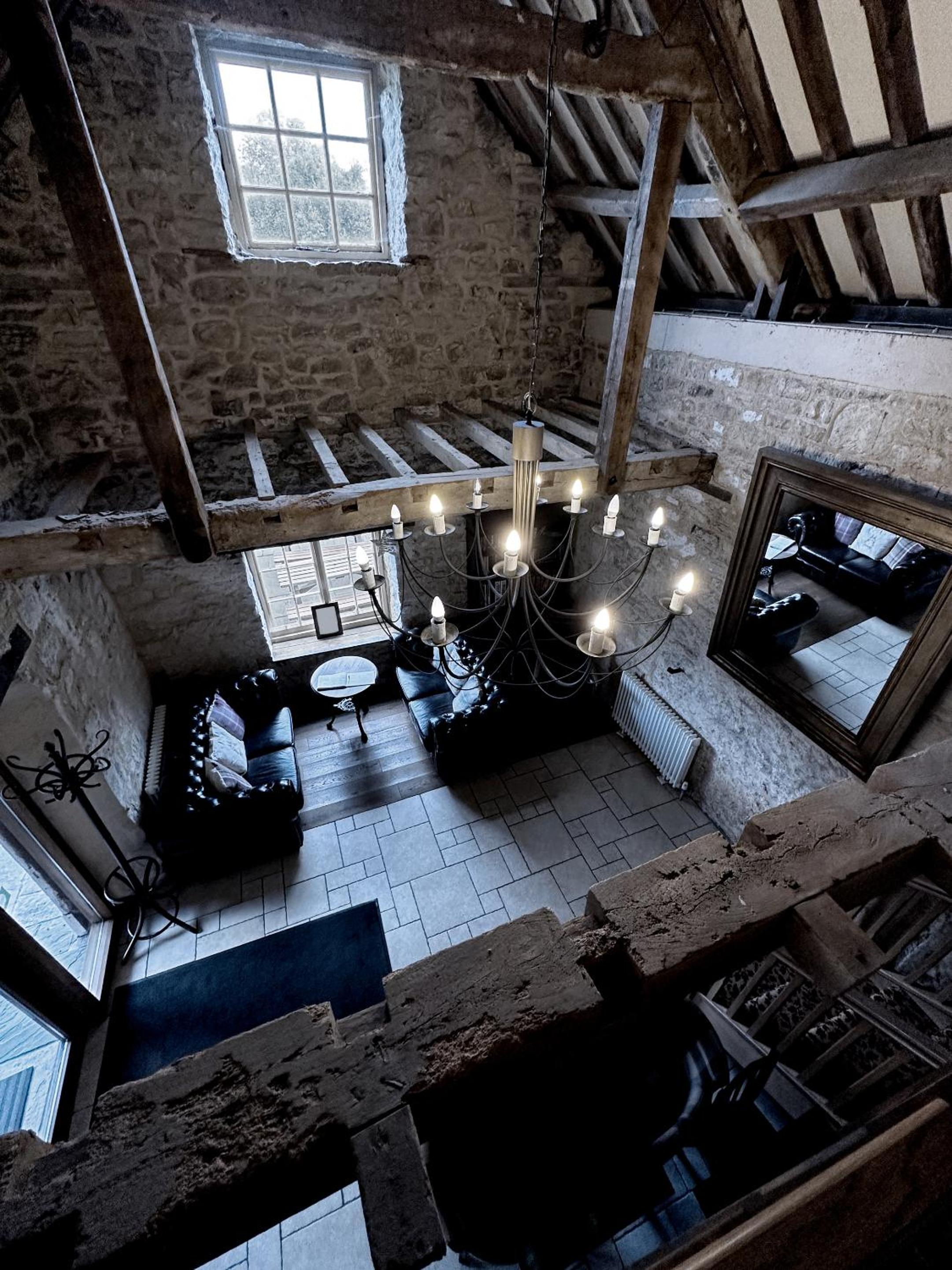 The Crown at Marnhull view 5