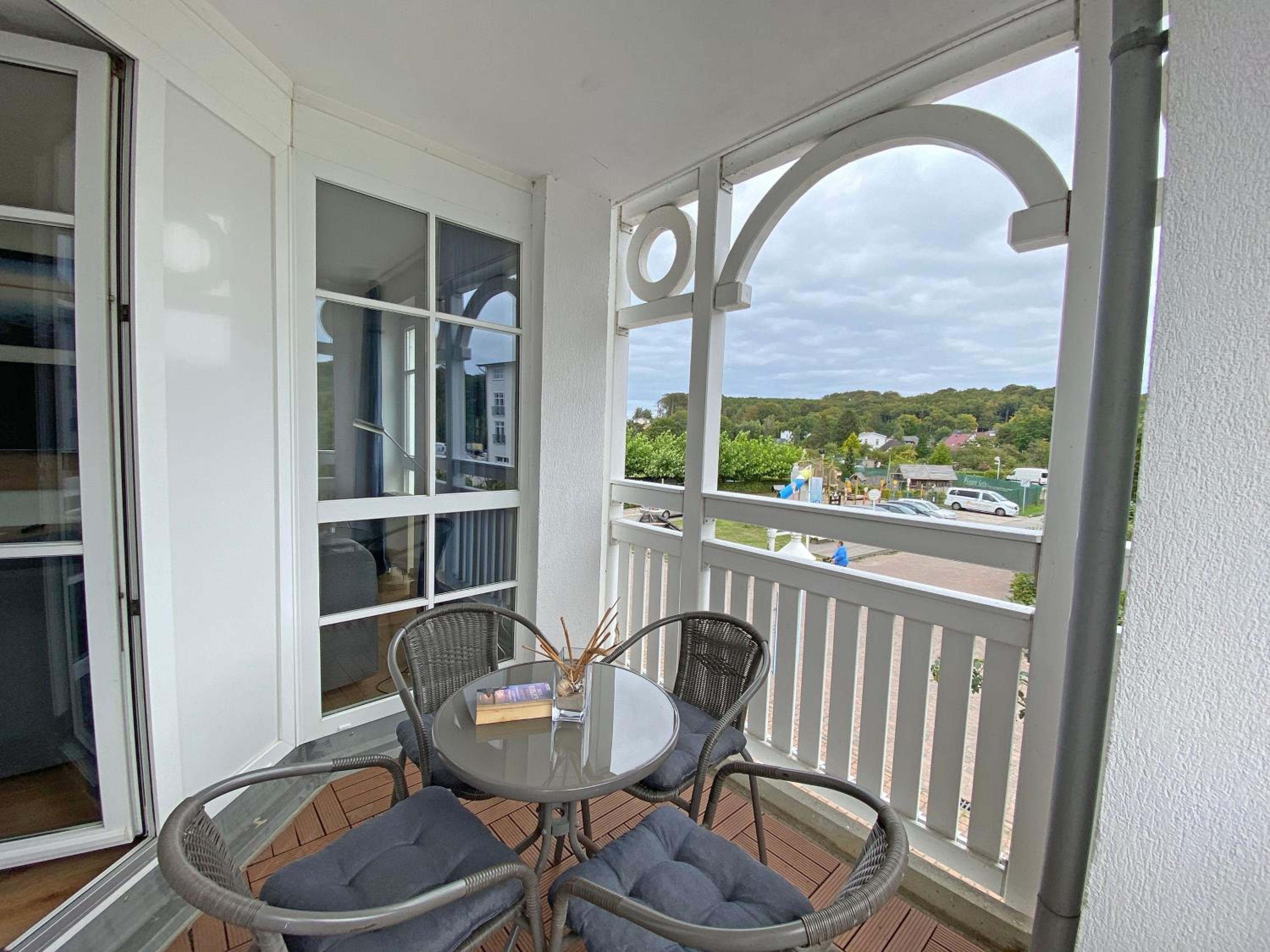 Seepark Sellin - Haus Altensien Whg 463 mit Balkon