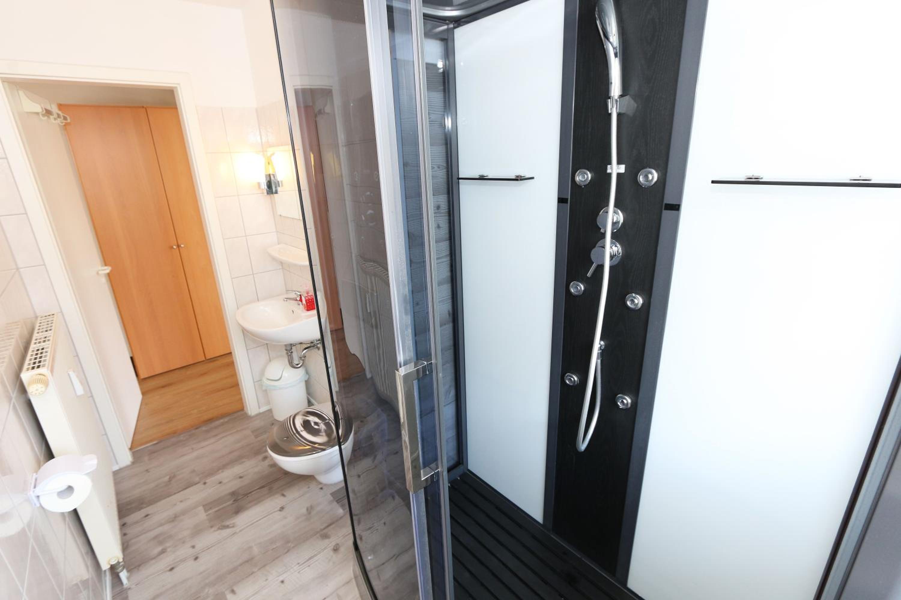Seepark Sellin - Haus Altensien Whg 463 mit Balkon