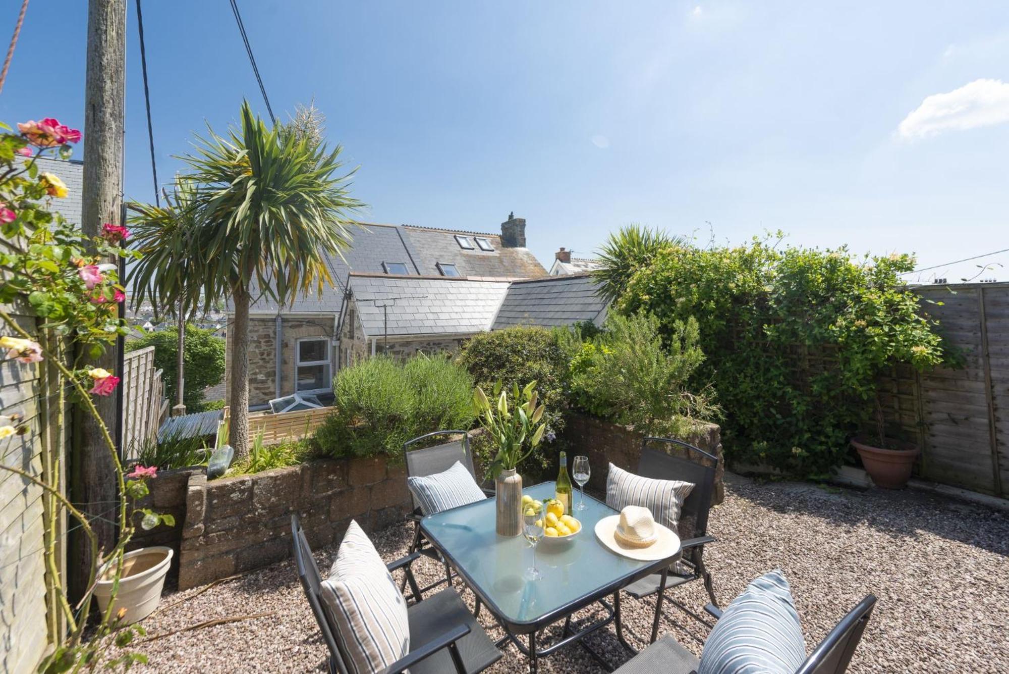 11 Tywarnhayle House, Perranporth view 5