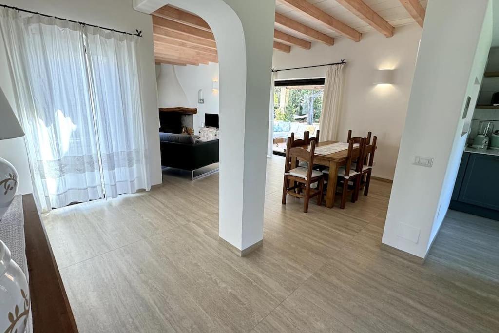 Villa Fronte Mare Immersa Nella Natura view 5