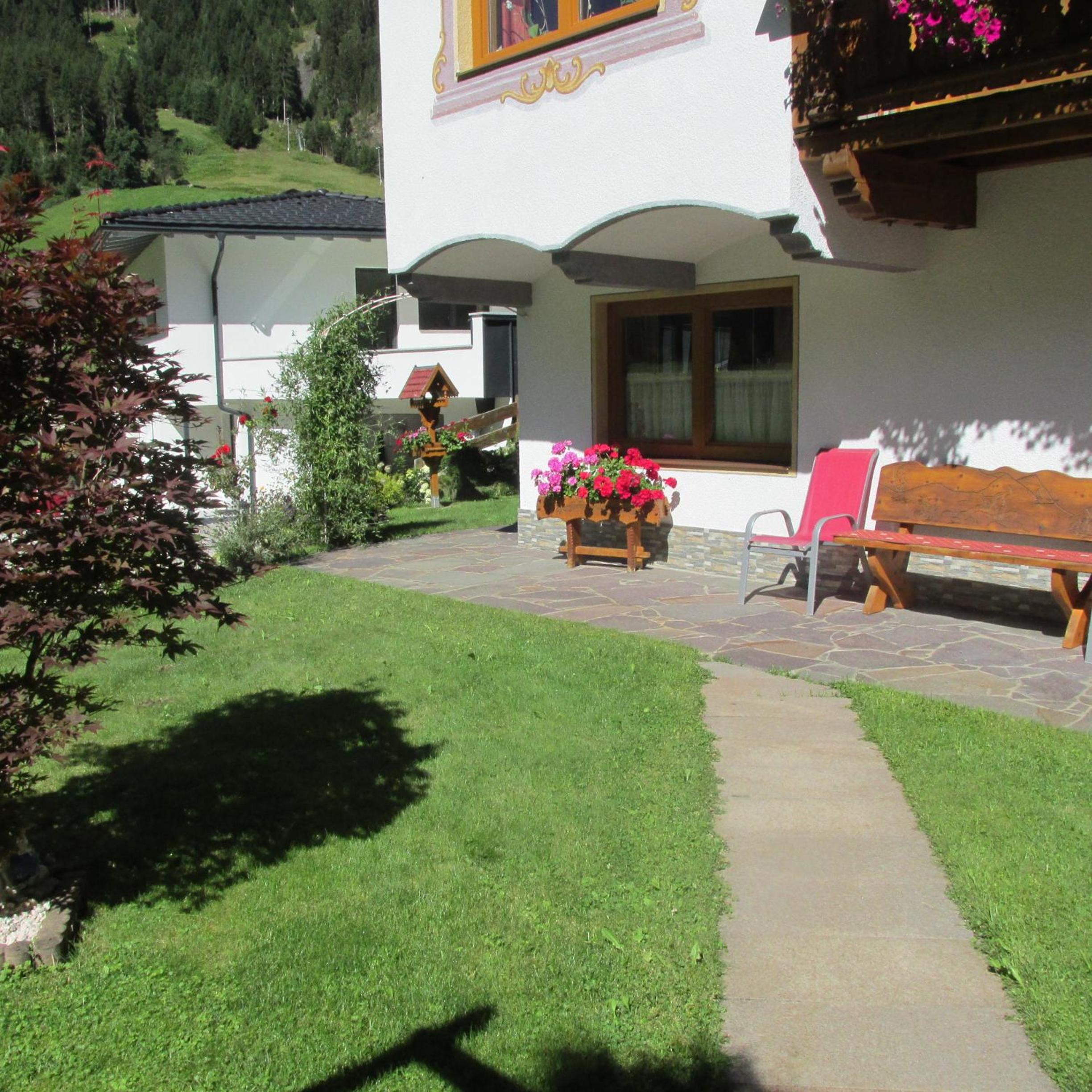 Photo 21