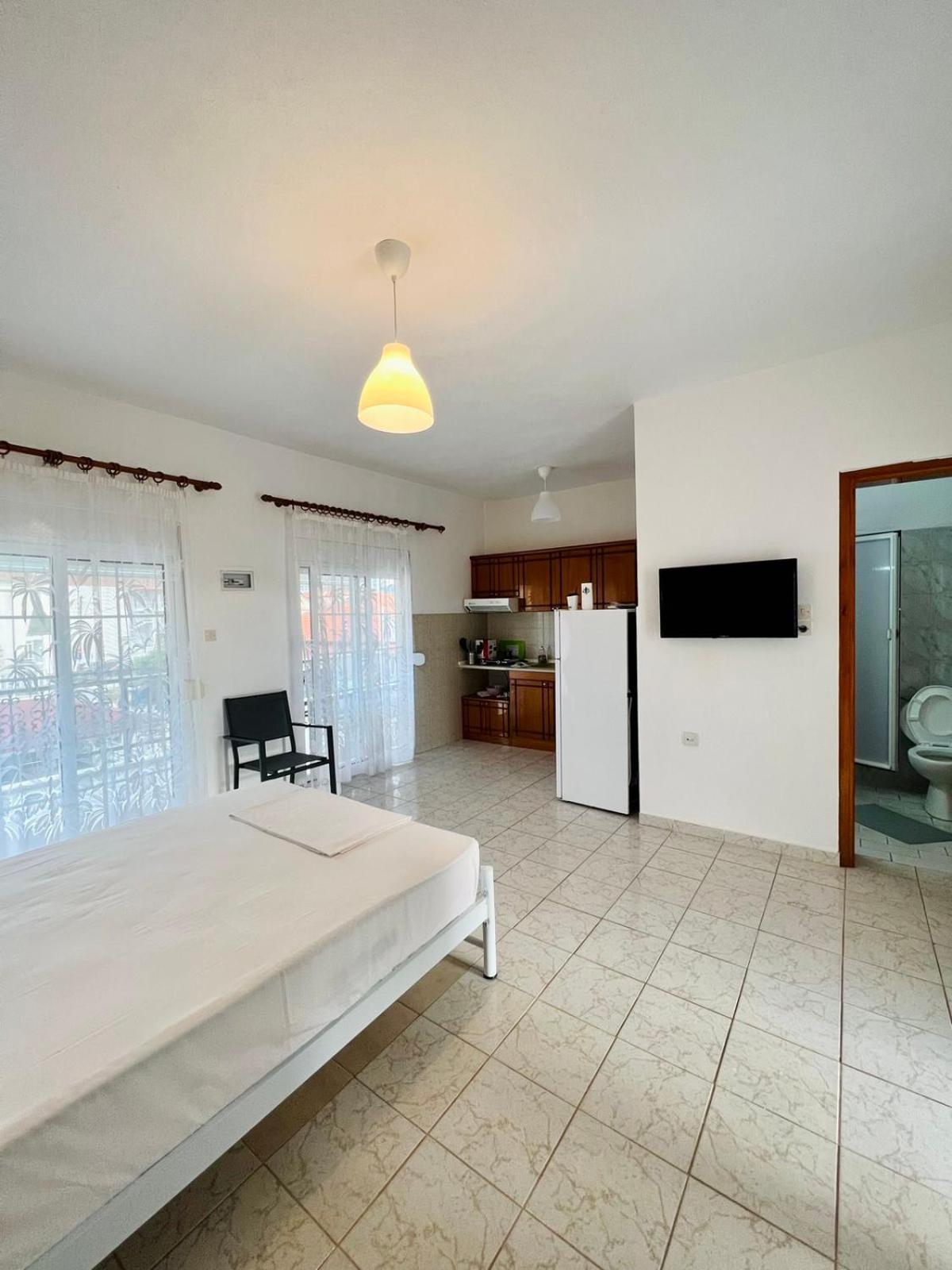 Atlantis Apartments