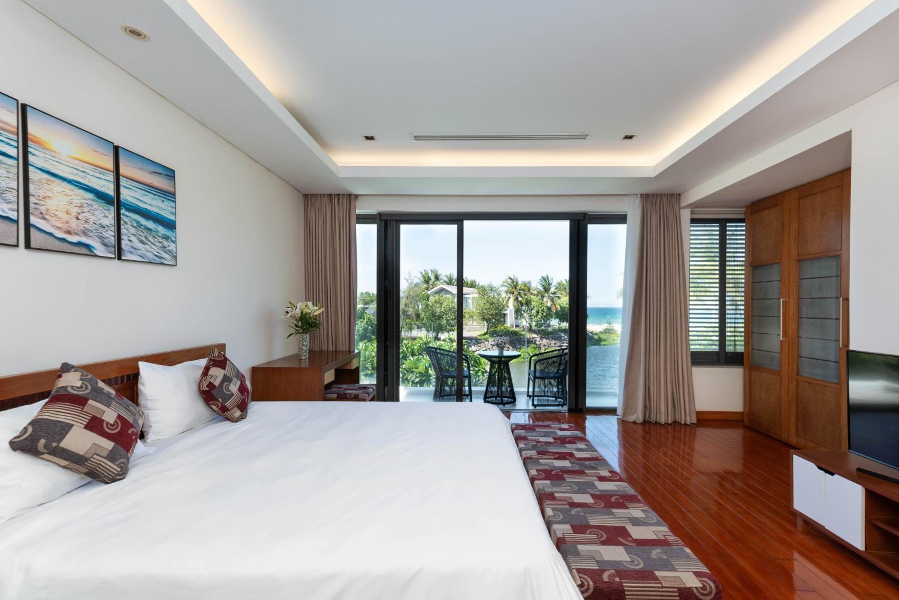Ocean Sunny Villas Da Nang