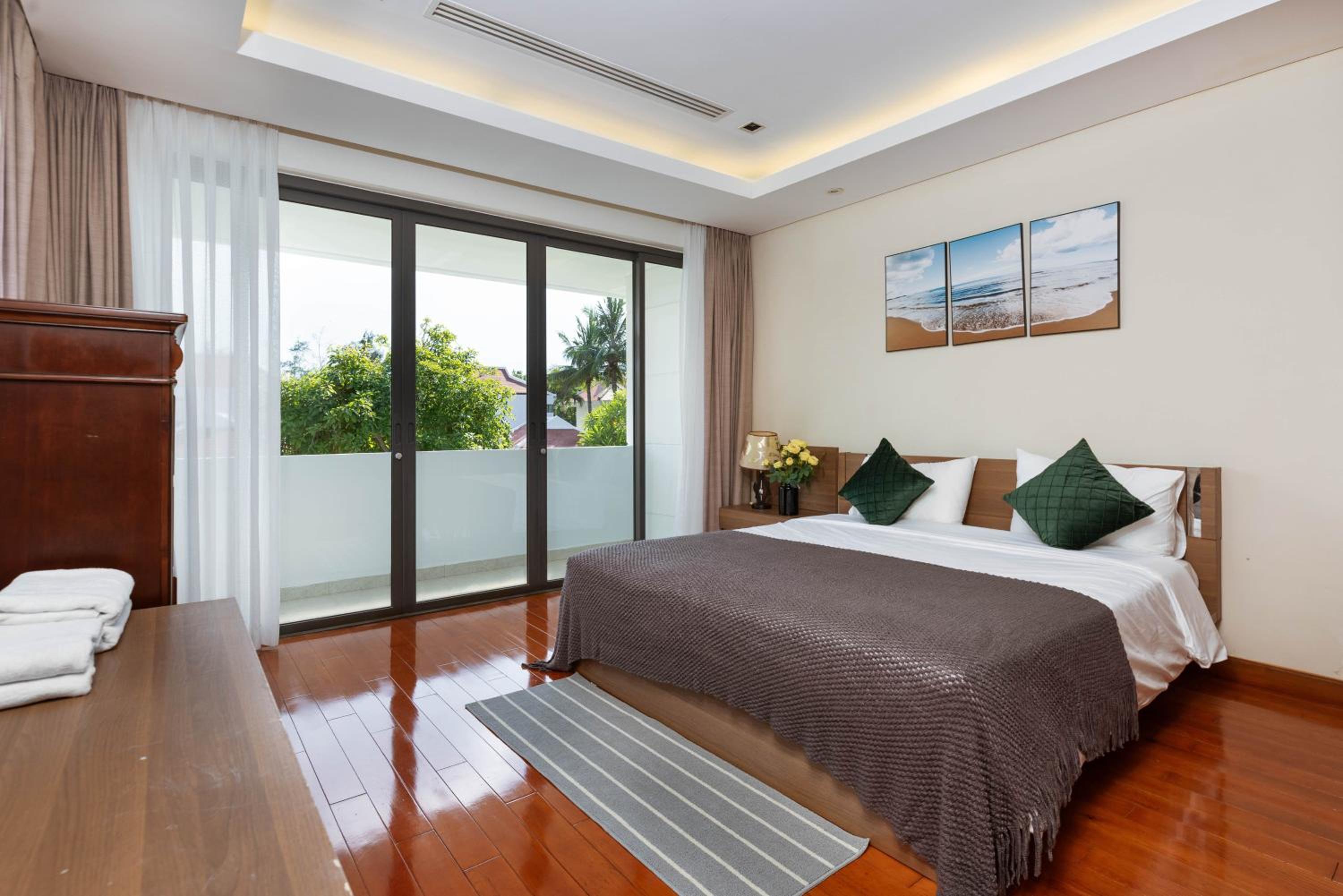 Ocean Sunny Villas Da Nang