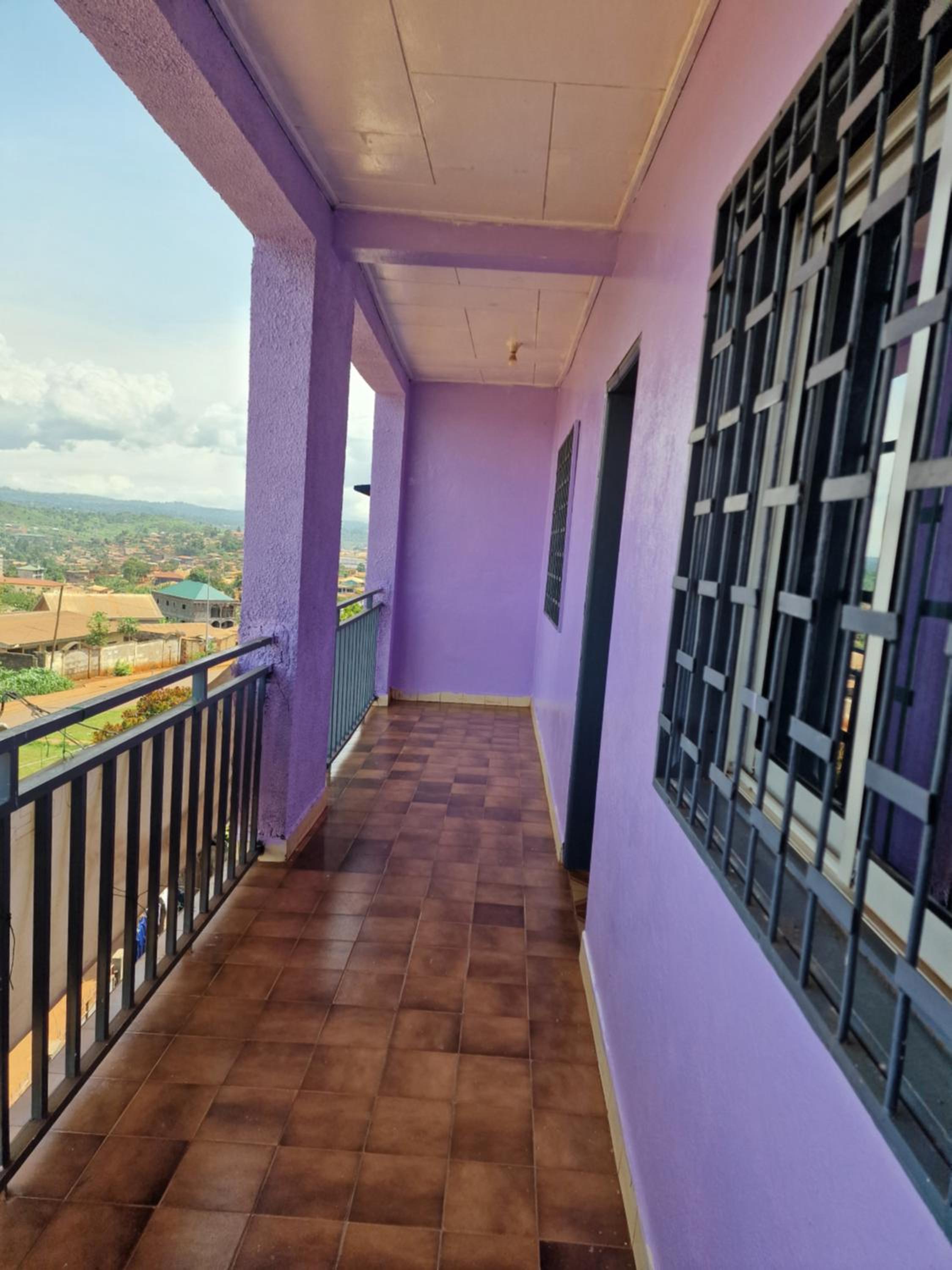 Bel Appartement 2 chambres meublé à Bafoussam