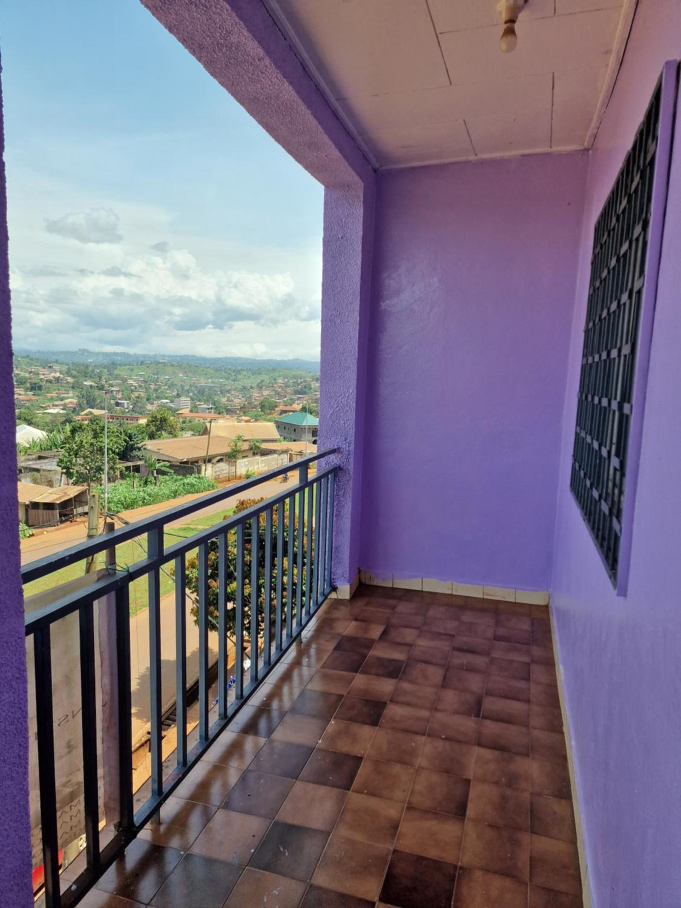 Bel Appartement 2 chambres meublé à Bafoussam