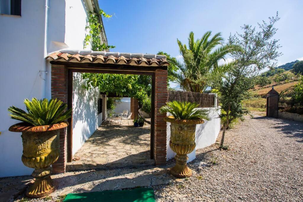 Cortijo, Grazalema, piscina, 5 Hbts con baño, AC, view 4