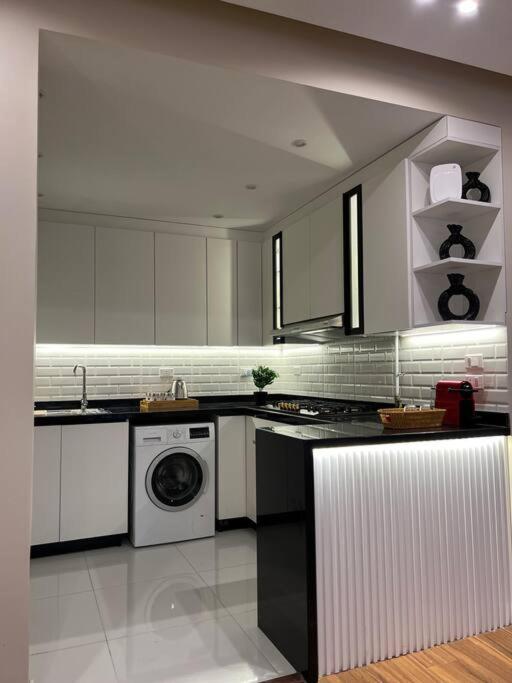 Luxurious Family Residence Facing City Stars Mall