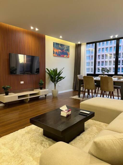 Luxurious Family Residence Facing City Stars Mall