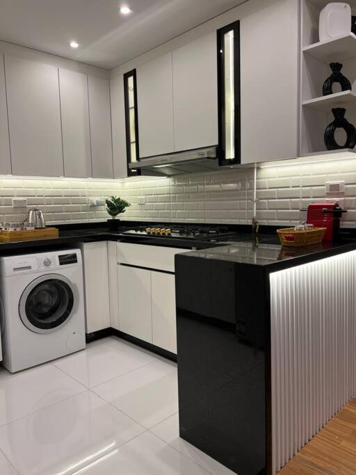 Luxurious Family Residence Facing City Stars Mall