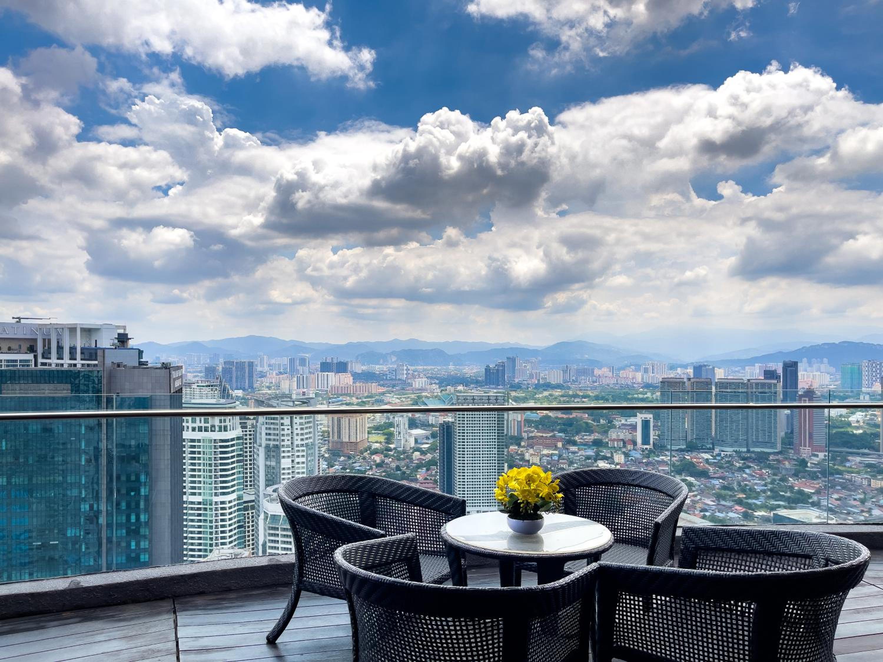 Luxury Penthouse KLCC & KL TOWER View in Kuala Lumpur