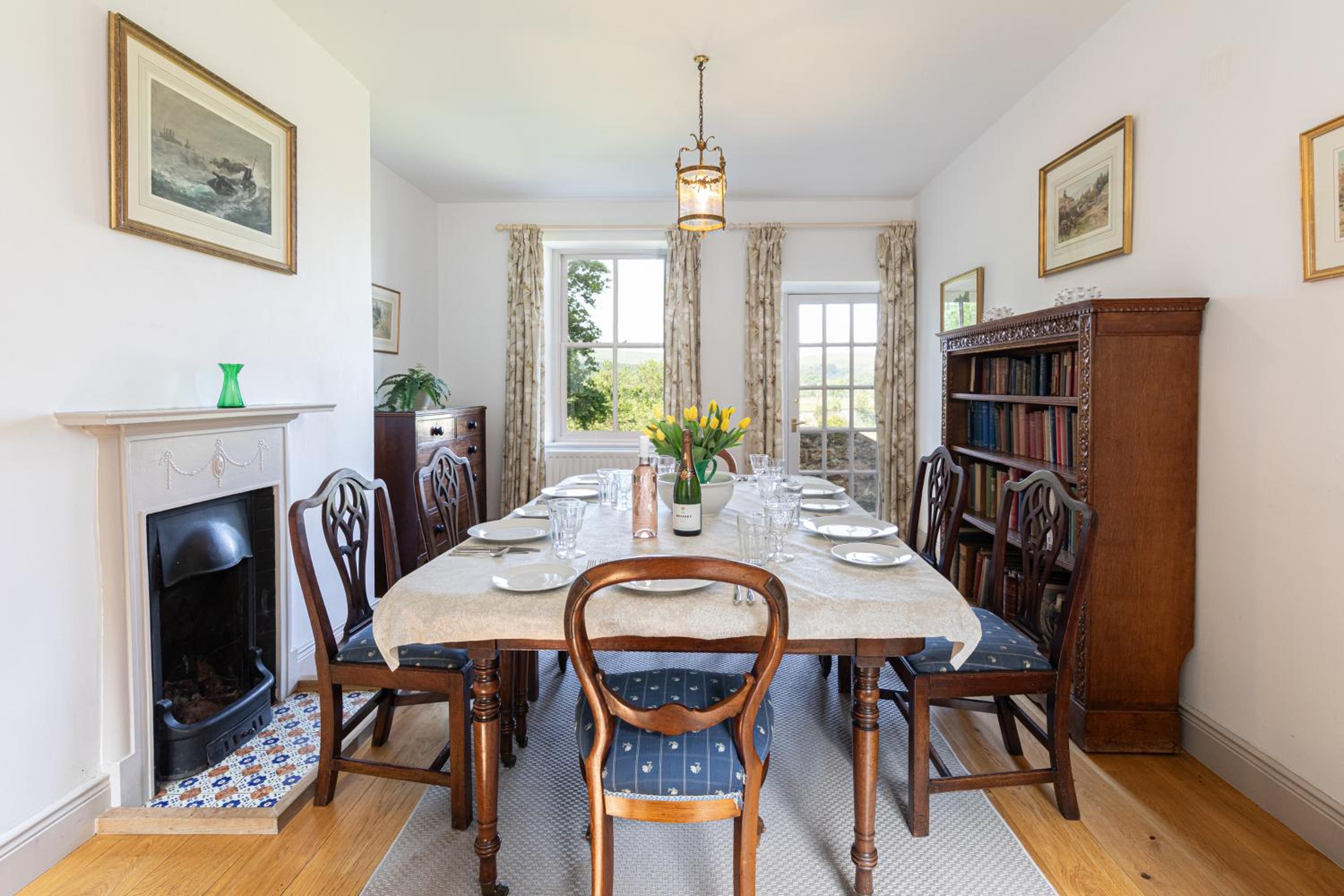 Charming Georgian Coach House