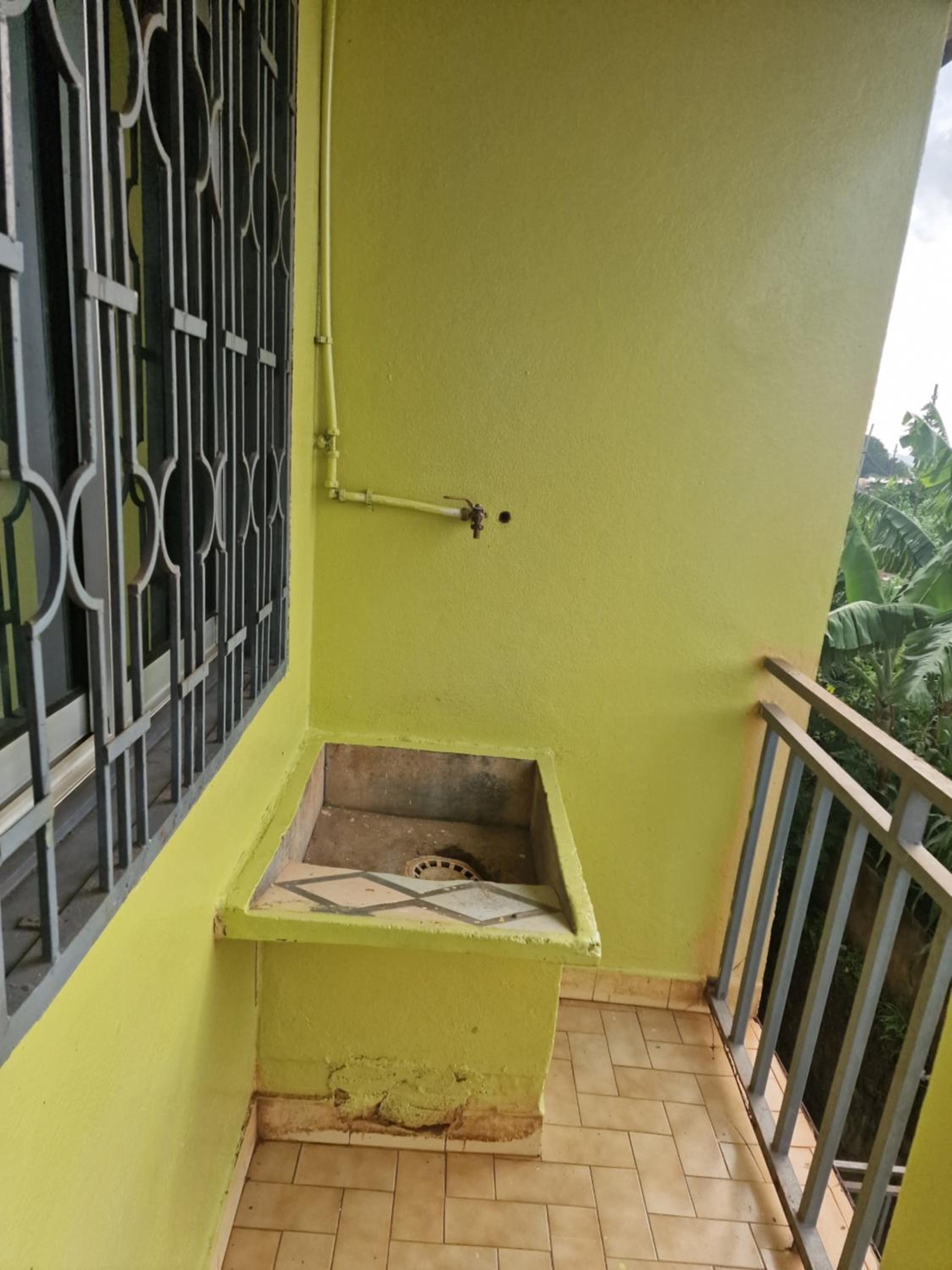 Bel Appartement 2 chambres meublé à Bafoussam