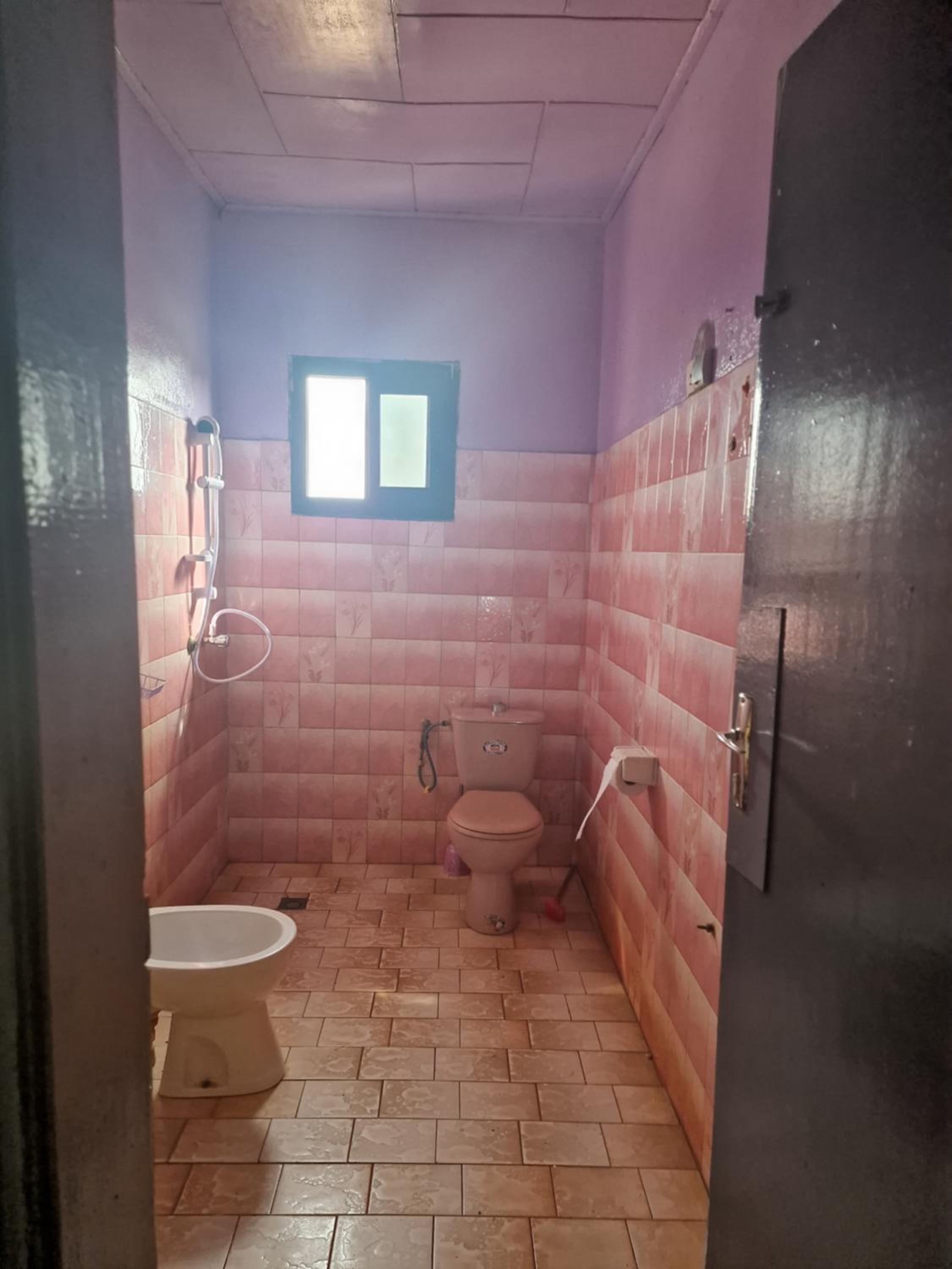 Bel Appartement 2 chambres meublé à Bafoussam