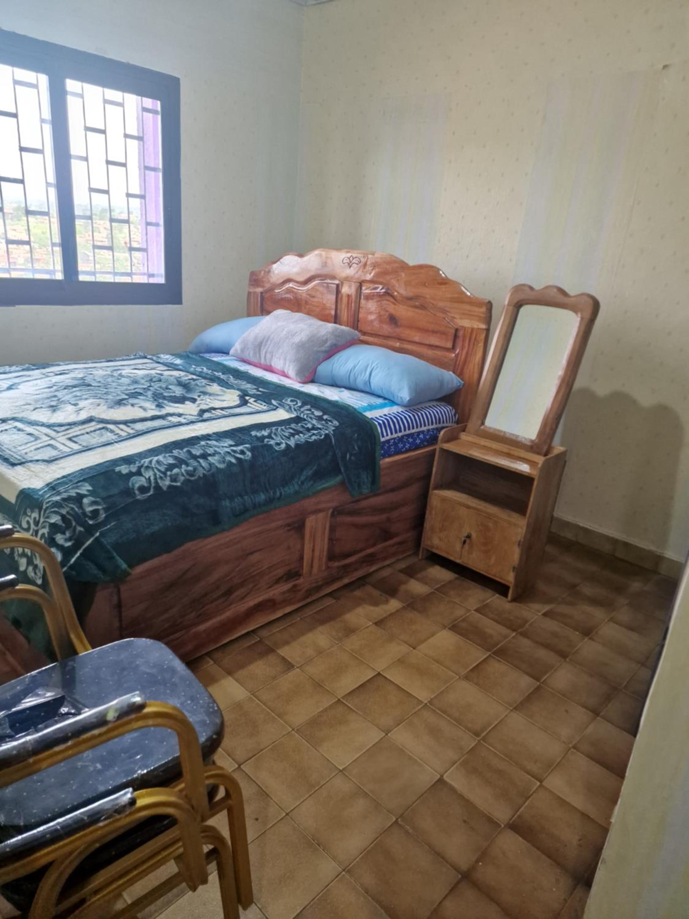Bel Appartement 2 chambres meublé à Bafoussam