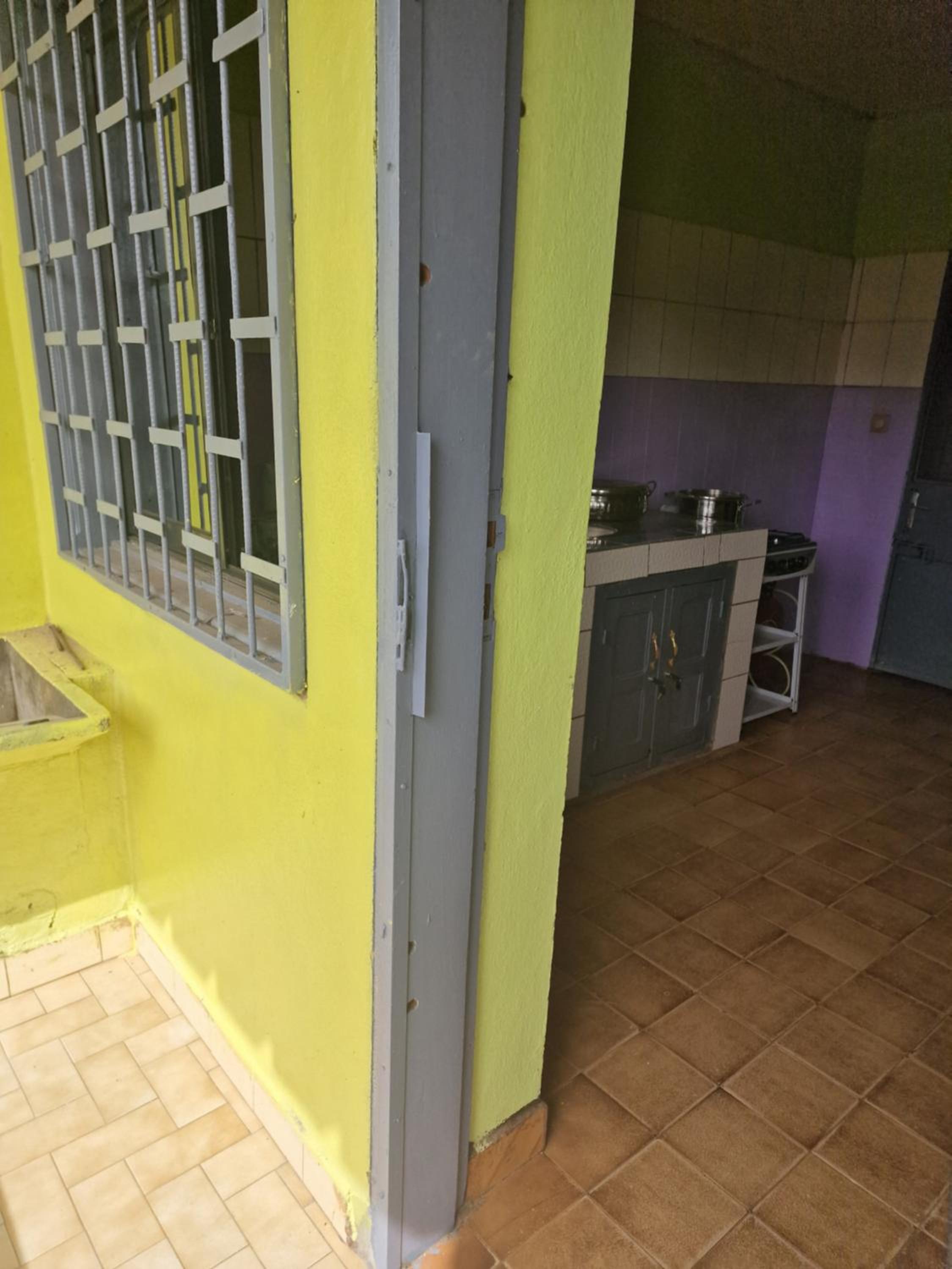 Bel Appartement 2 chambres meublé à Bafoussam