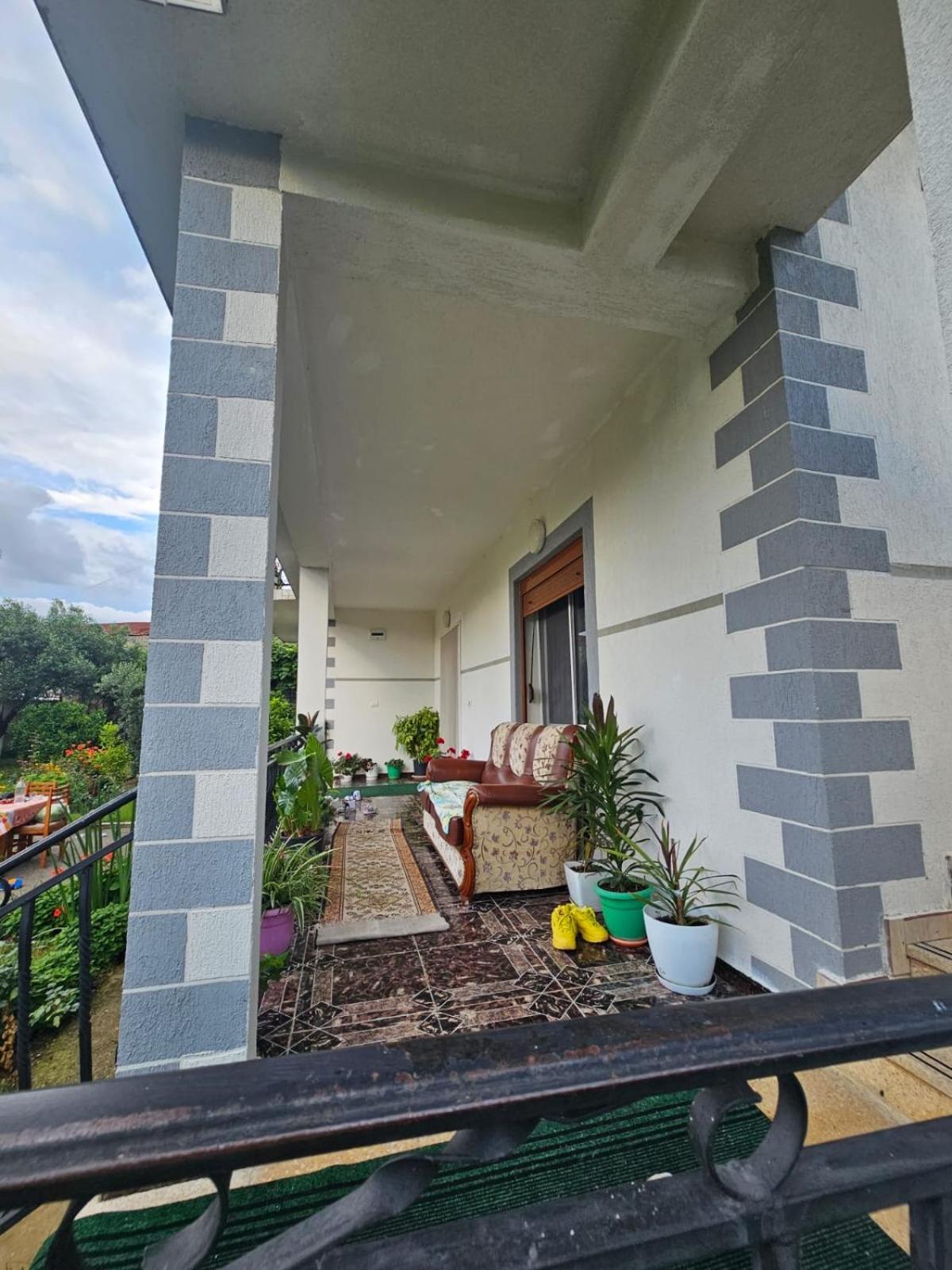 Shkoder villa relax