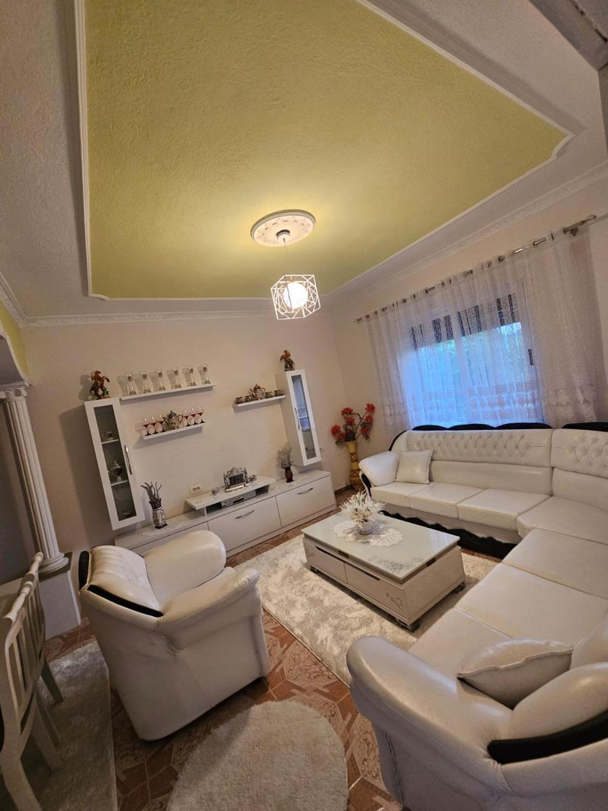 Shkoder villa relax