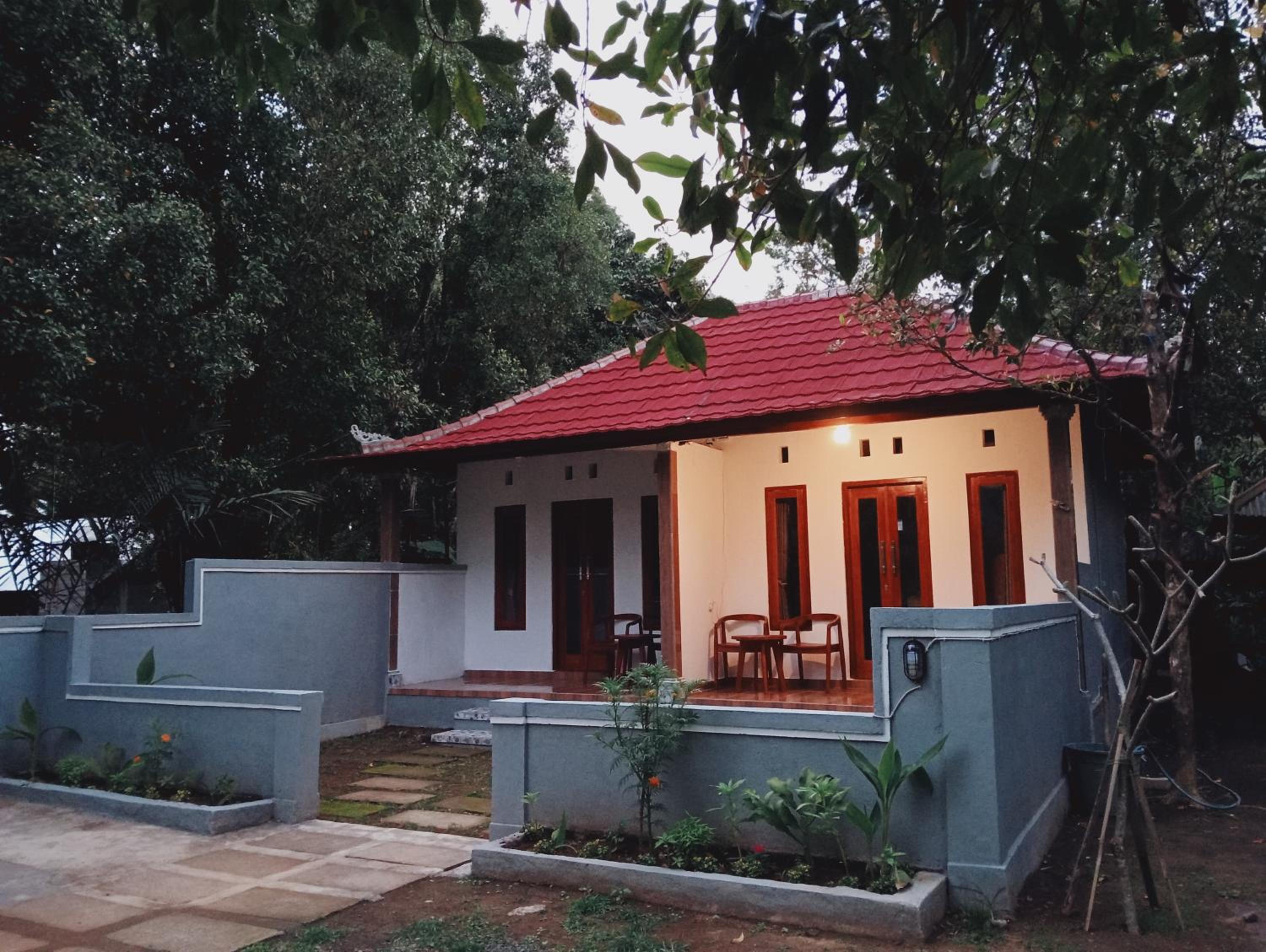 Jepun Homestay Lemukih view 4