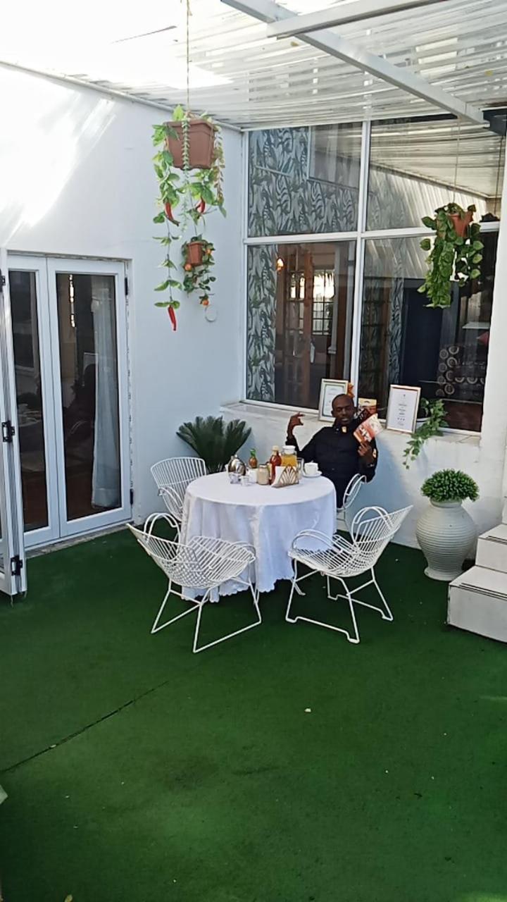 Muco Guest House