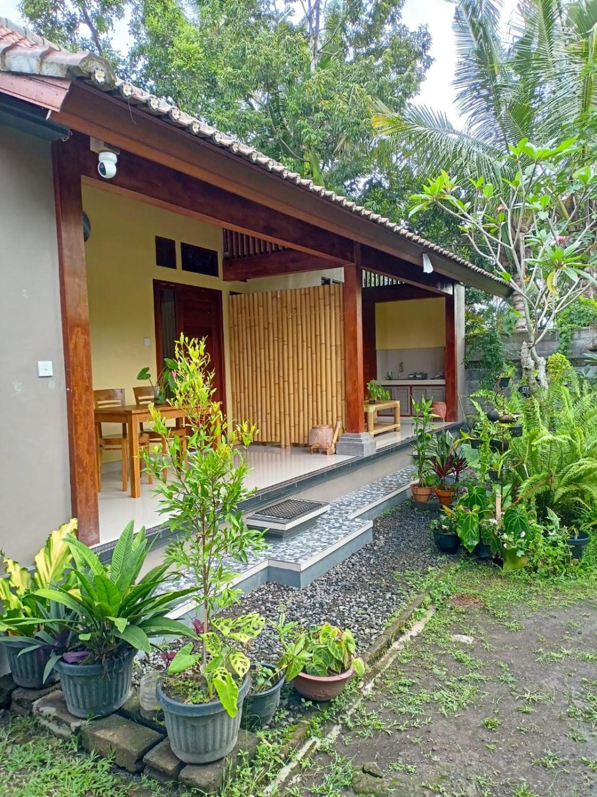 Bali Asli Guest House by EPS view 3