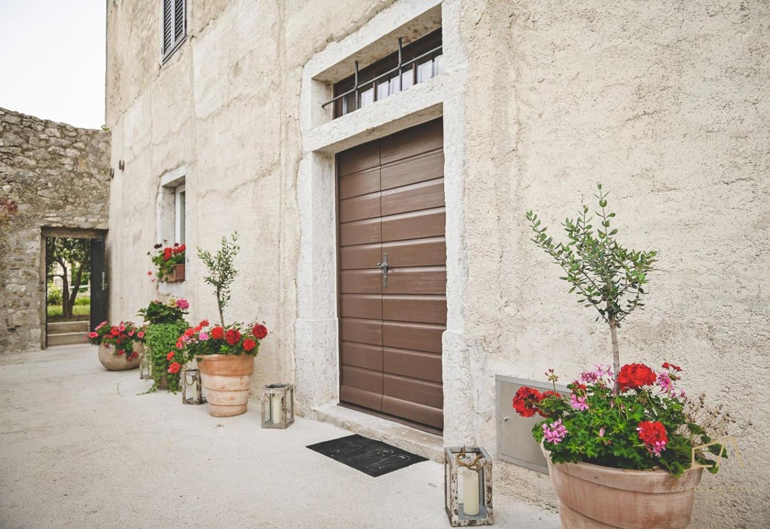 Galija Luxury Suites view 4