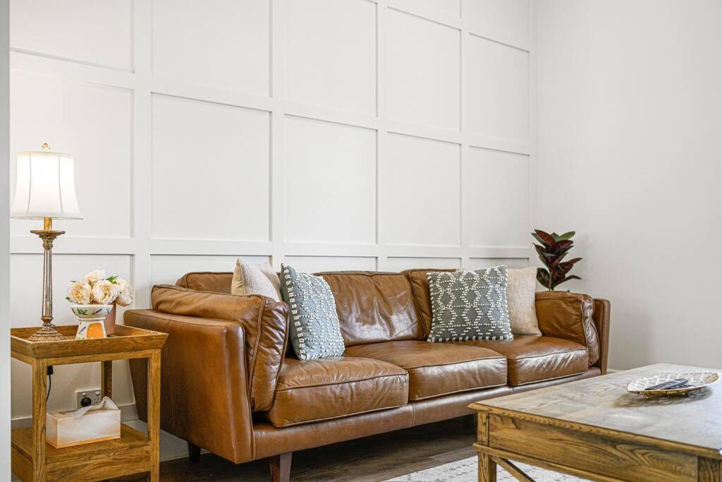 1930's Character Cottage - Beautifully Restored