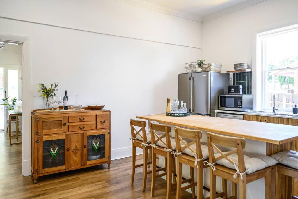 1930's Character Cottage - Beautifully Restored