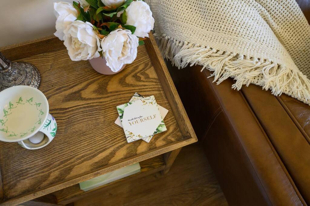 1930's Character Cottage - Beautifully Restored