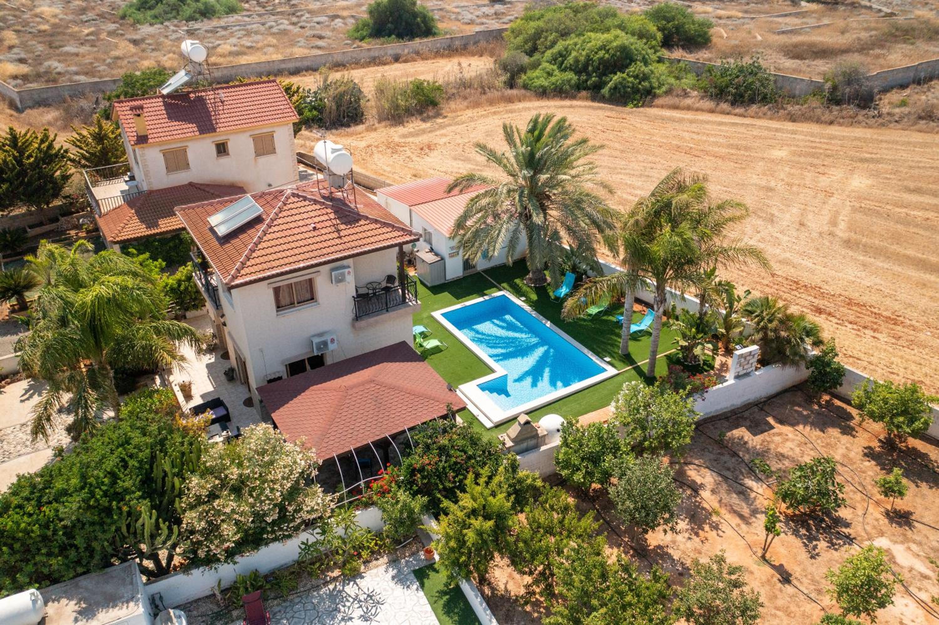 Tropical villa