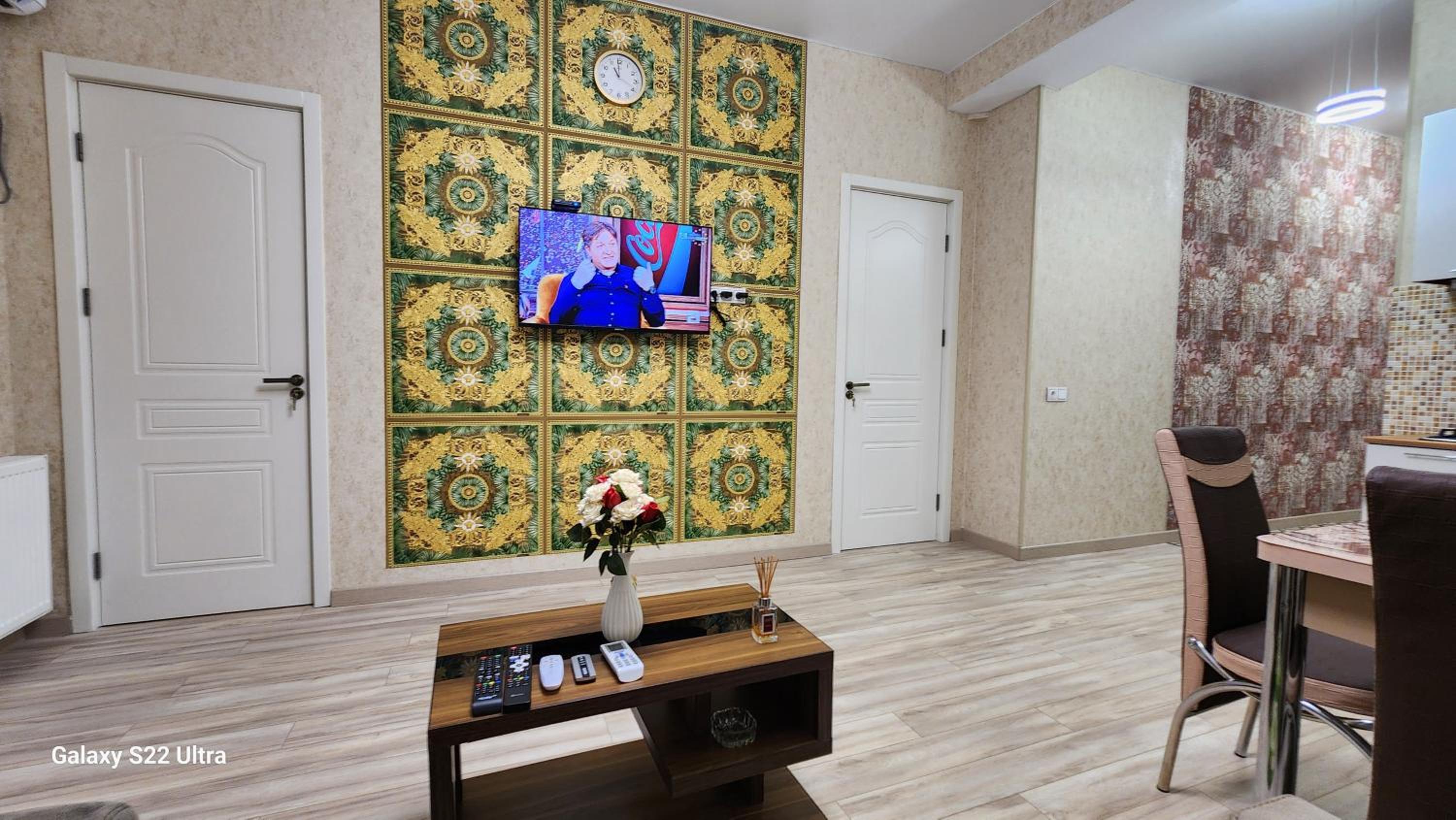 Apartment "Taha Plaza" in the city center view 2