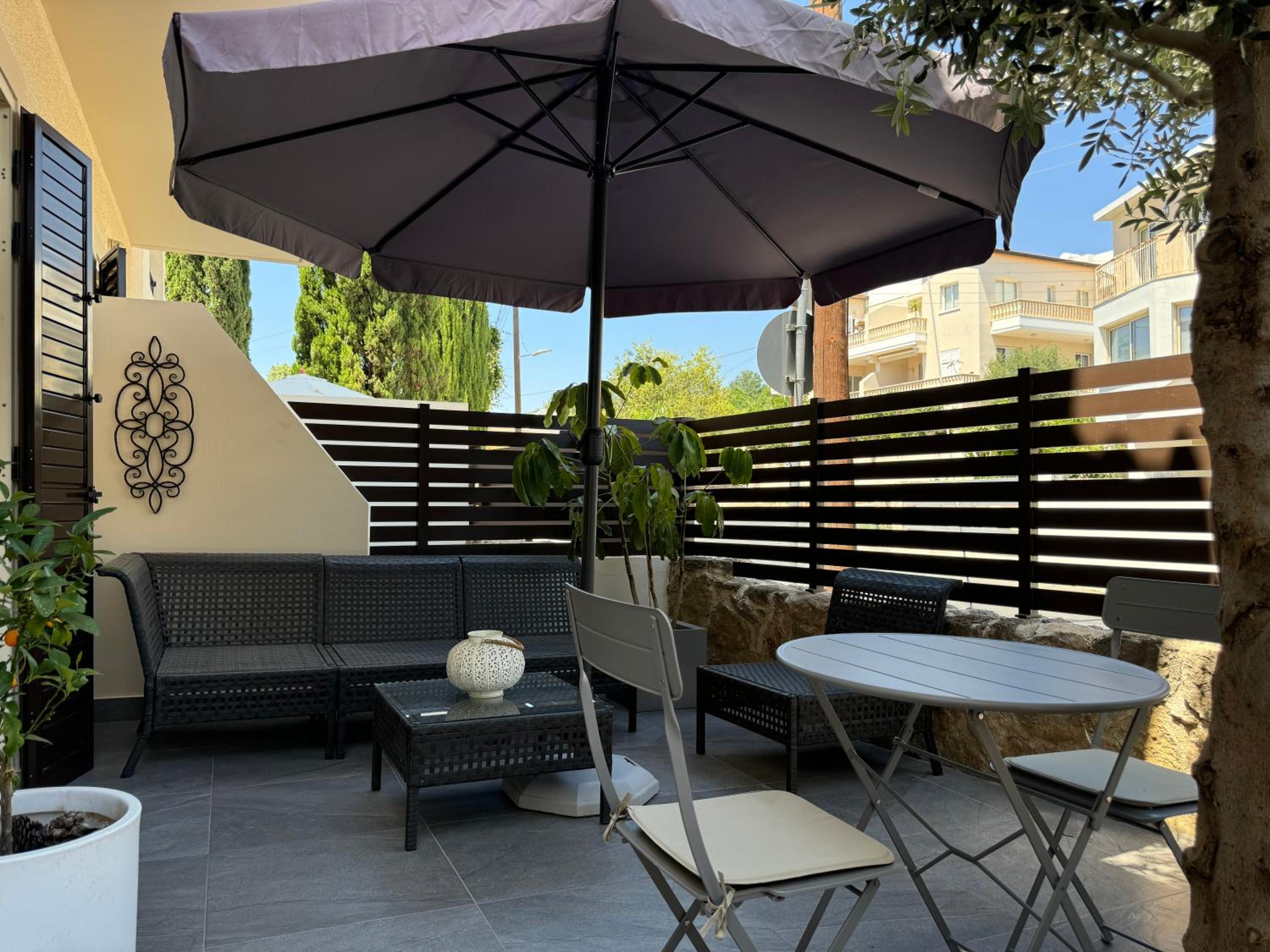 Olive Apartment