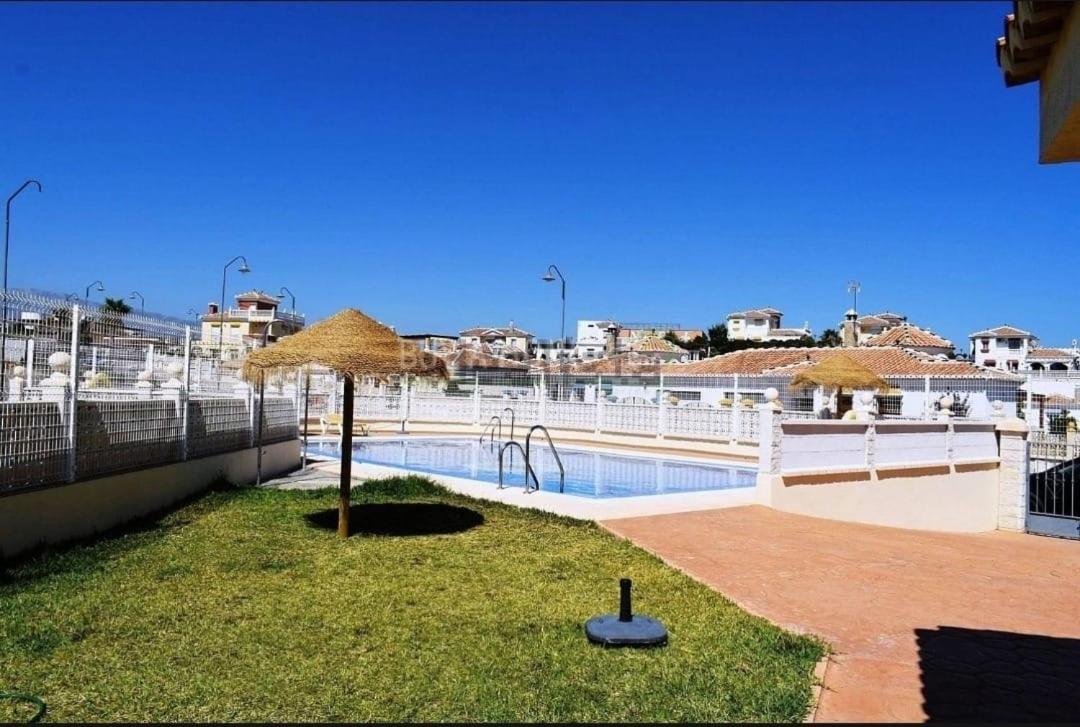 Cozy Duplex Niza Beach
