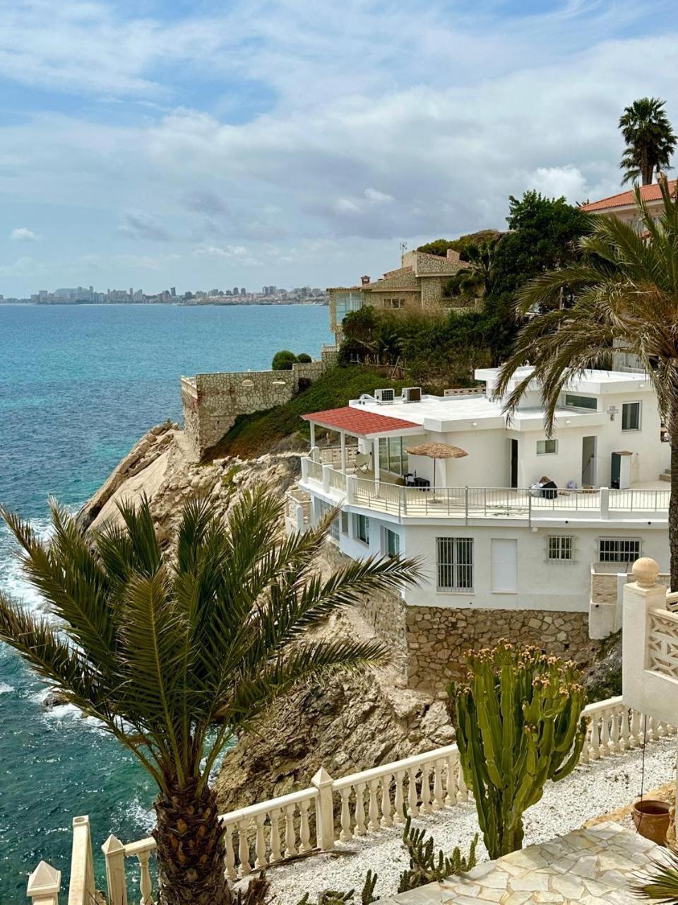 Stunning Villa Panoramic Sea View