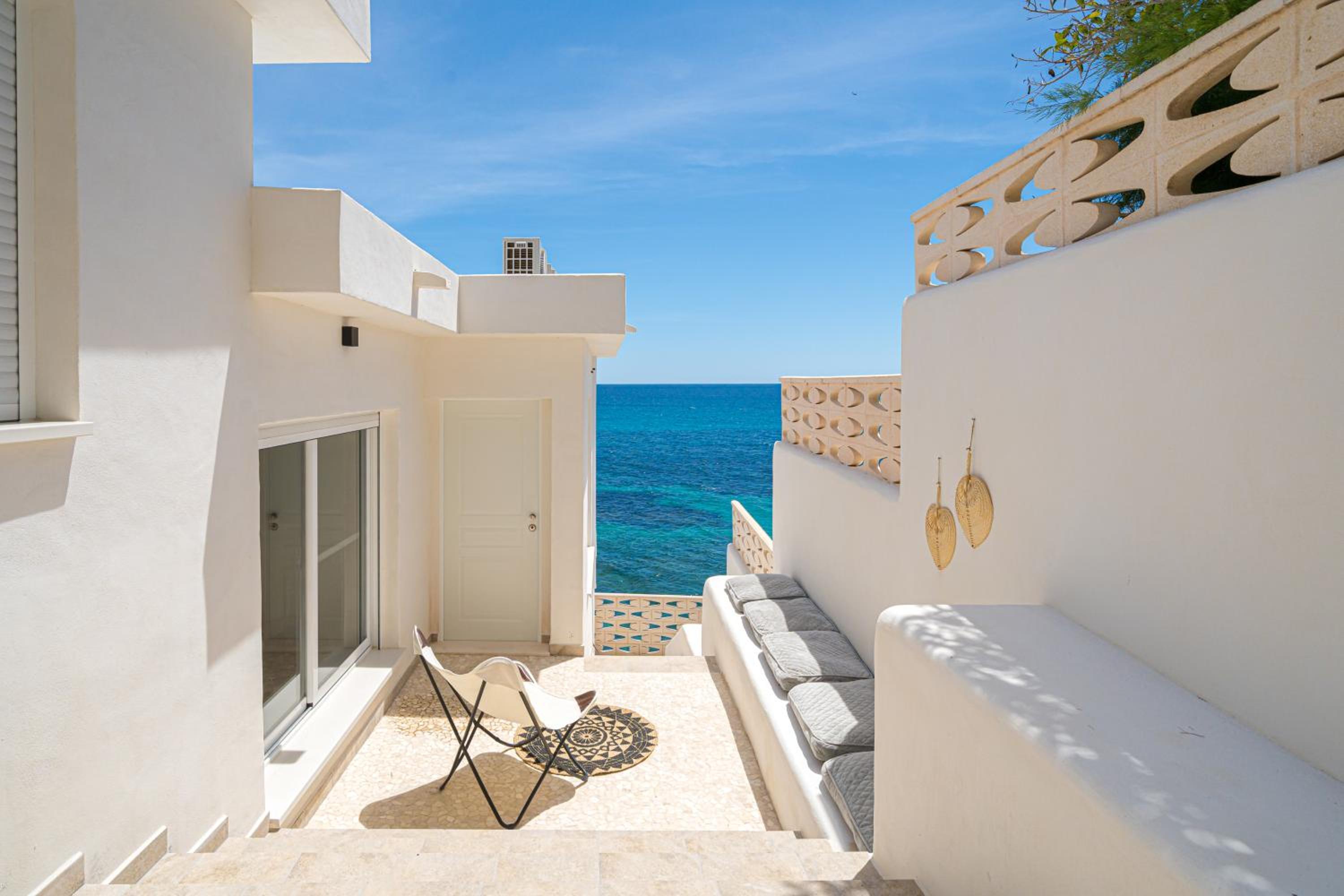 Stunning Villa Panoramic Sea View