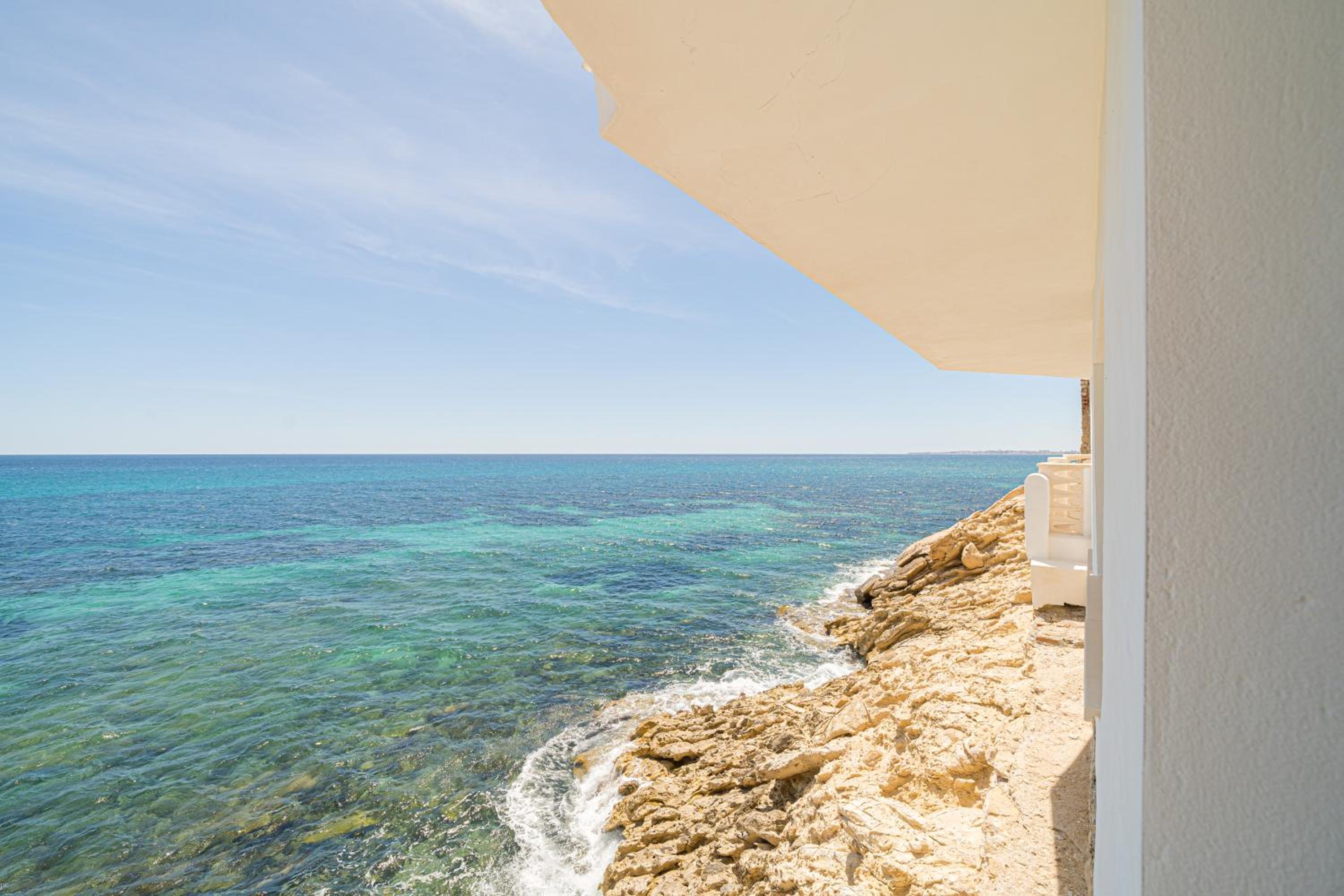 Stunning Villa Panoramic Sea View