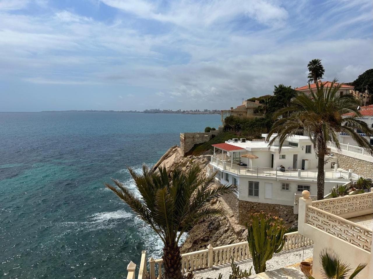 Stunning Villa Panoramic Sea View